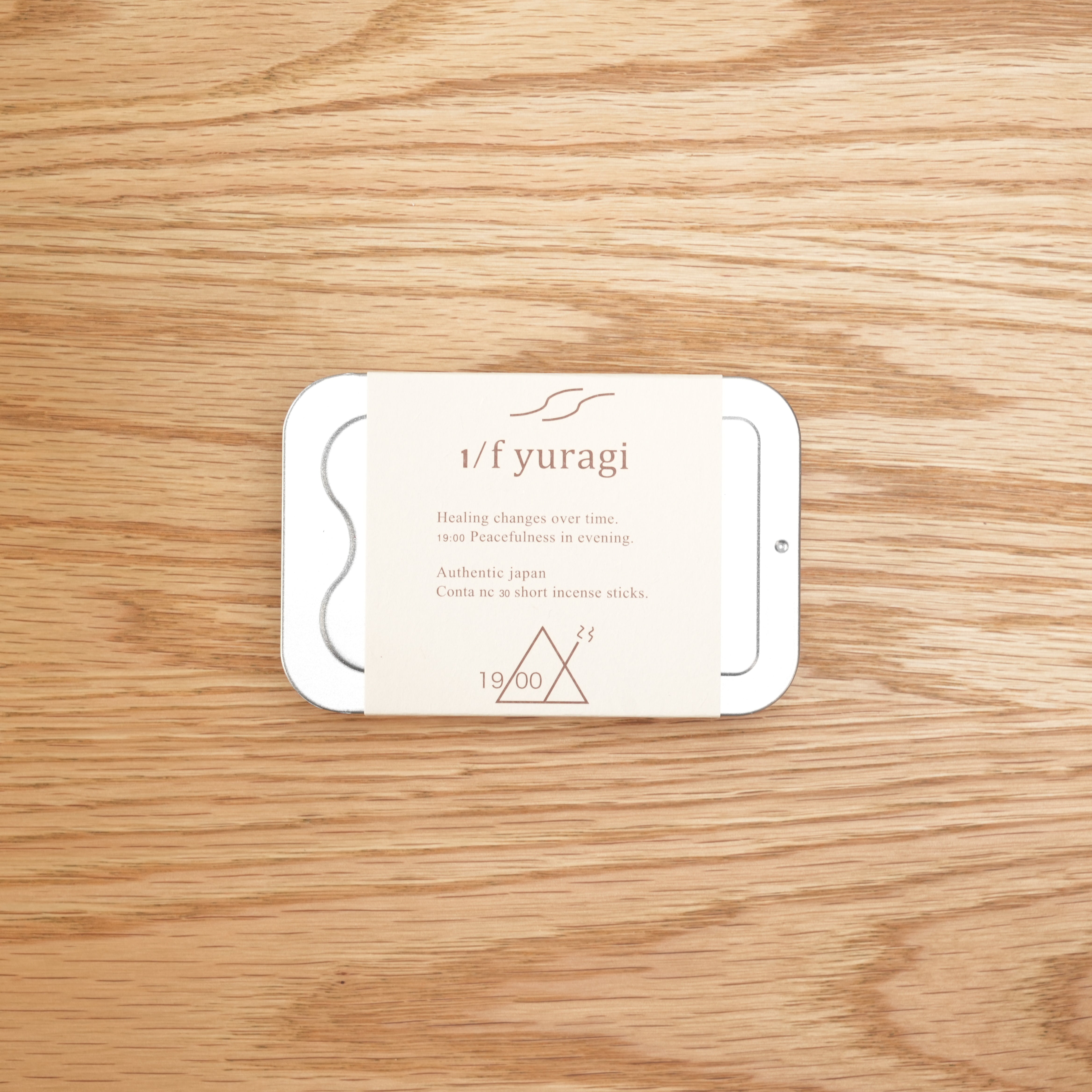 Yuragi Incense 19:00 - Evening Incense in compact 96x65x20mm case with minimalist Japanese design, ideal for home fragrance decor.