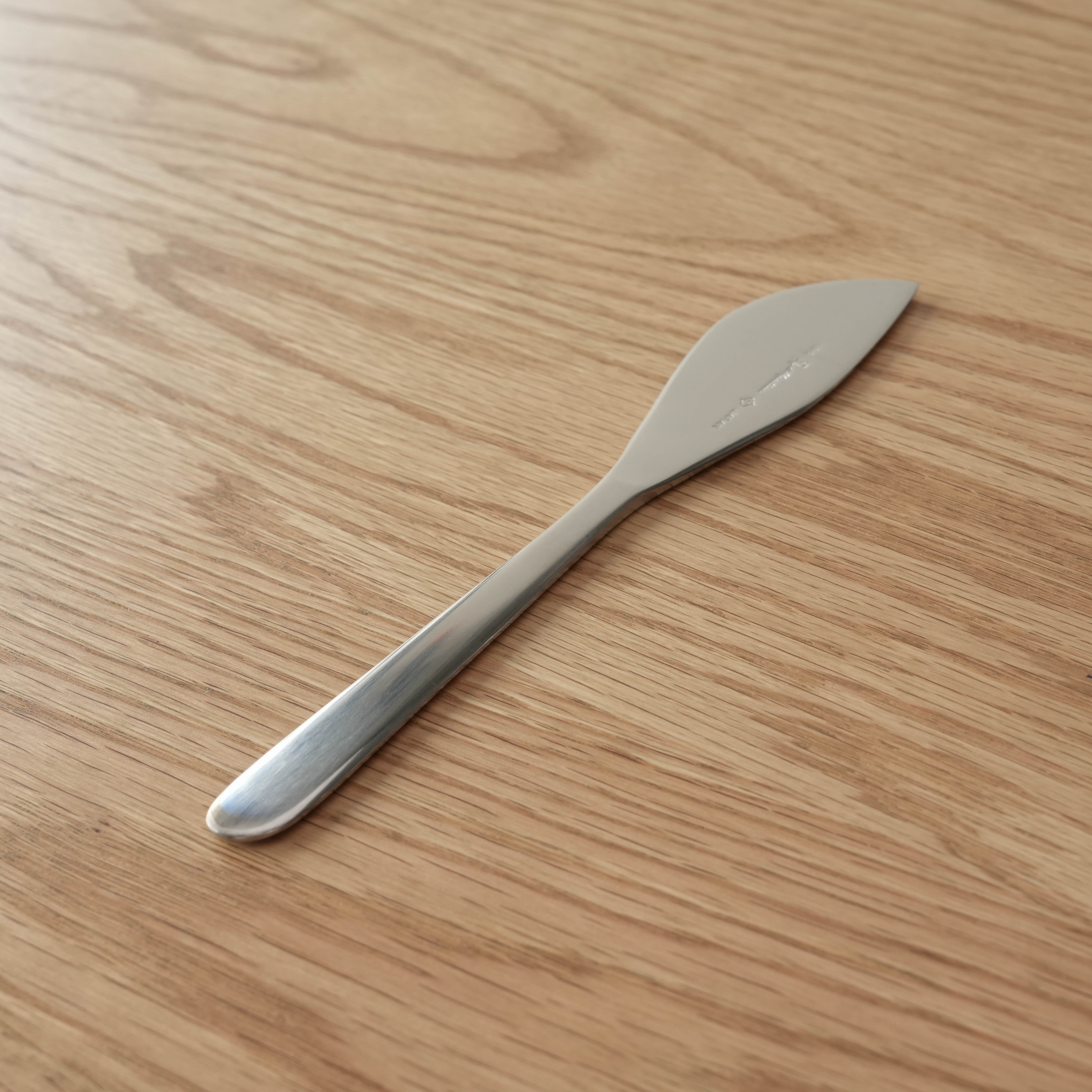 Sori Yanagi stainless butter knife with teardrop blade. Japanese design ideal for smooth spreading on delicate breads.