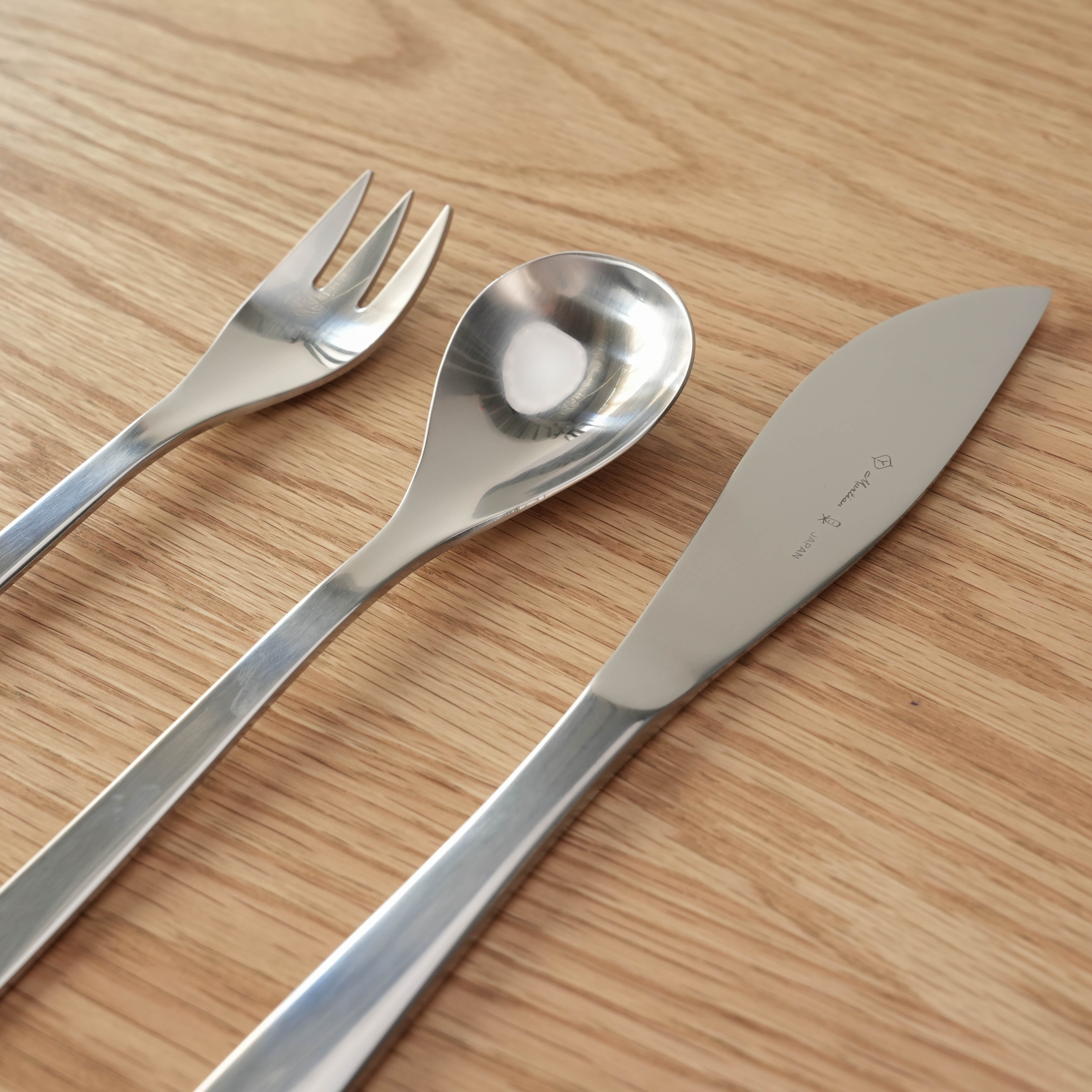 Close-up of Sori Yanagi Stainless Steel Cutlery Set 3 Piece showing polished finish and ergonomic design. Perfect for contemporary table settings.