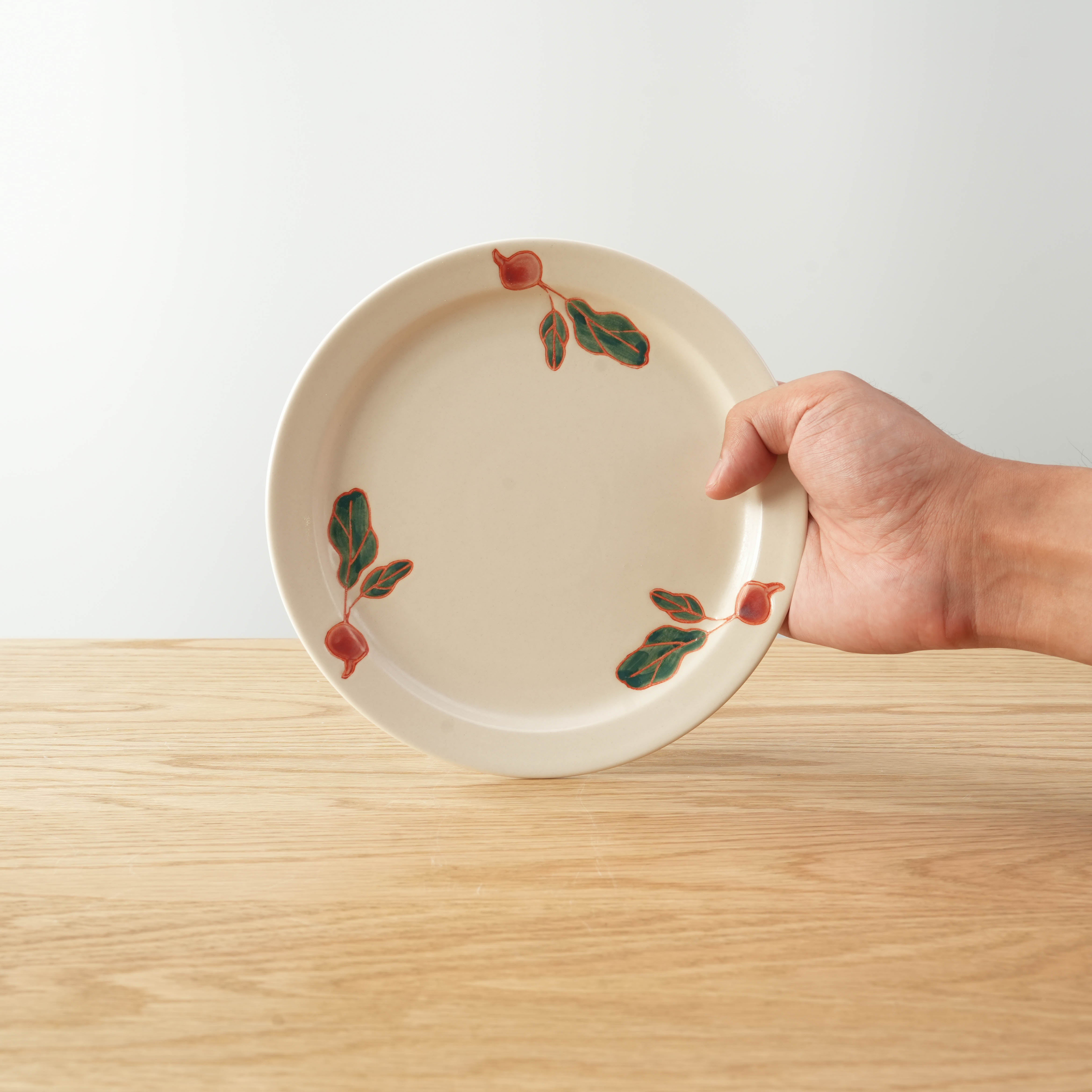 Radish Plate - Hasami Ware with hand-painted radish design, 18.3cm round ceramic dish in Japanese style, ideal for bread or side servings.