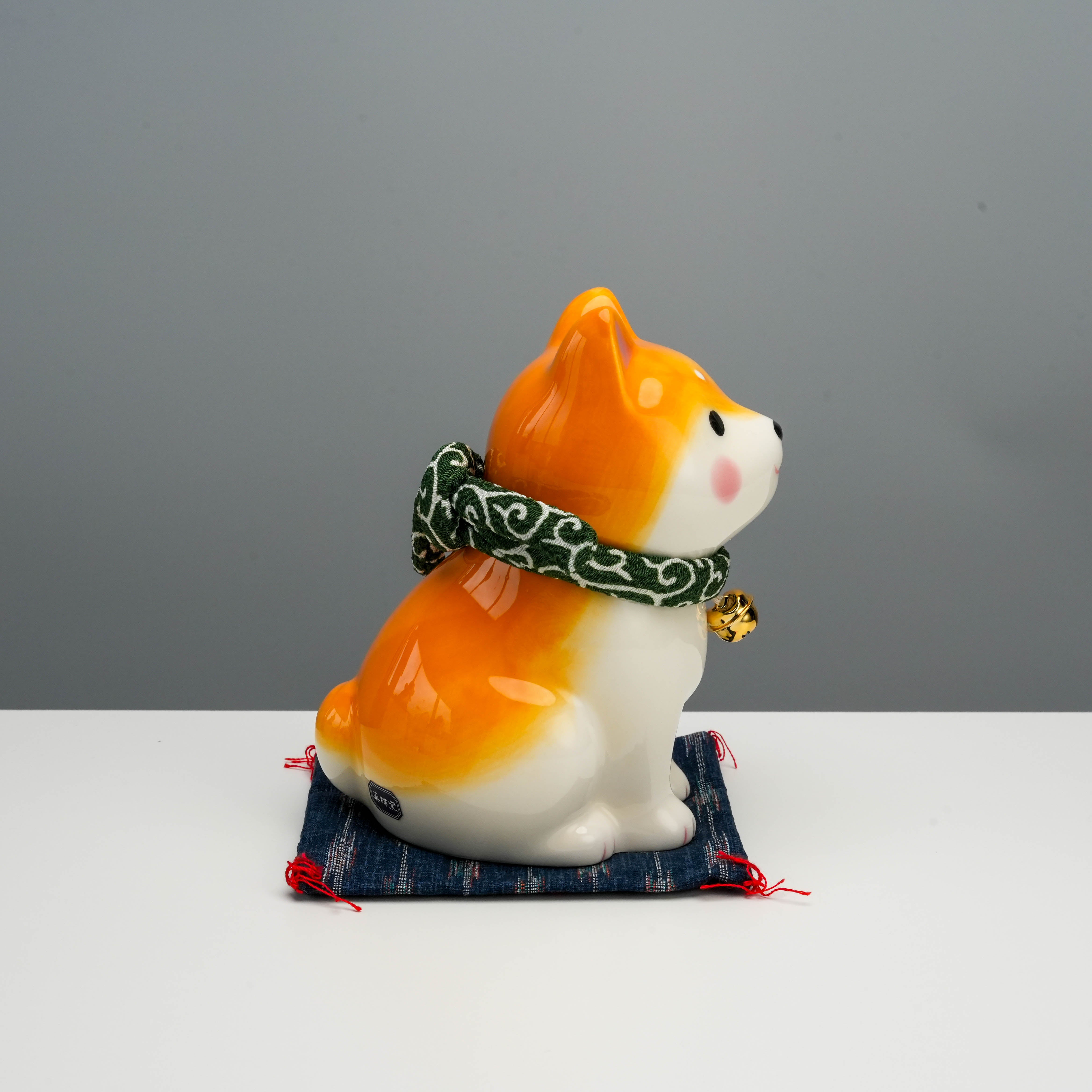 Yakushigama Shiba Dog Sitting Ornament Yellow