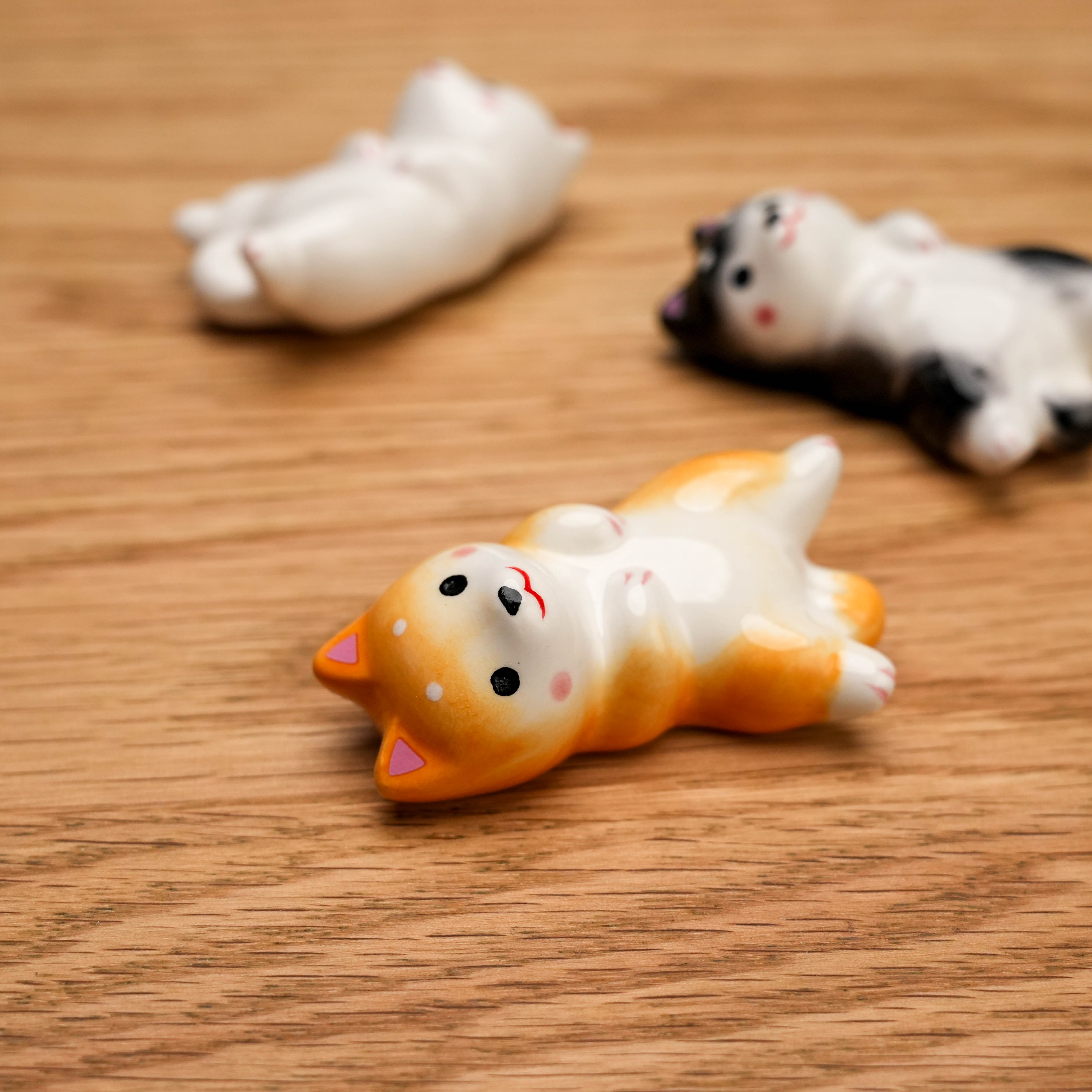 Yakushigama Shiba Dog Lying Down Chopstick Rest 3 Set