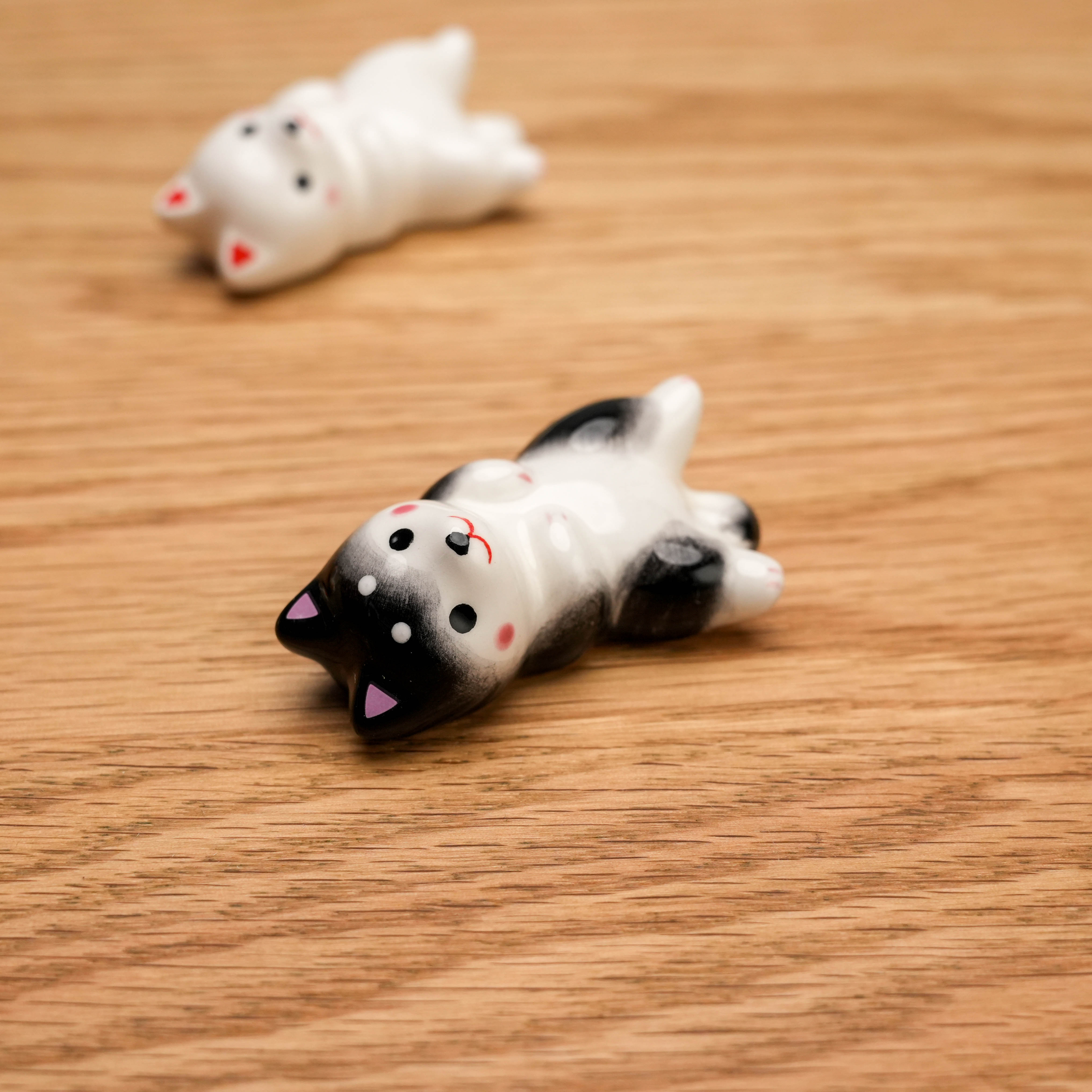 Yakushigama Shiba Dog Lying Down Chopstick Rest 3 Set