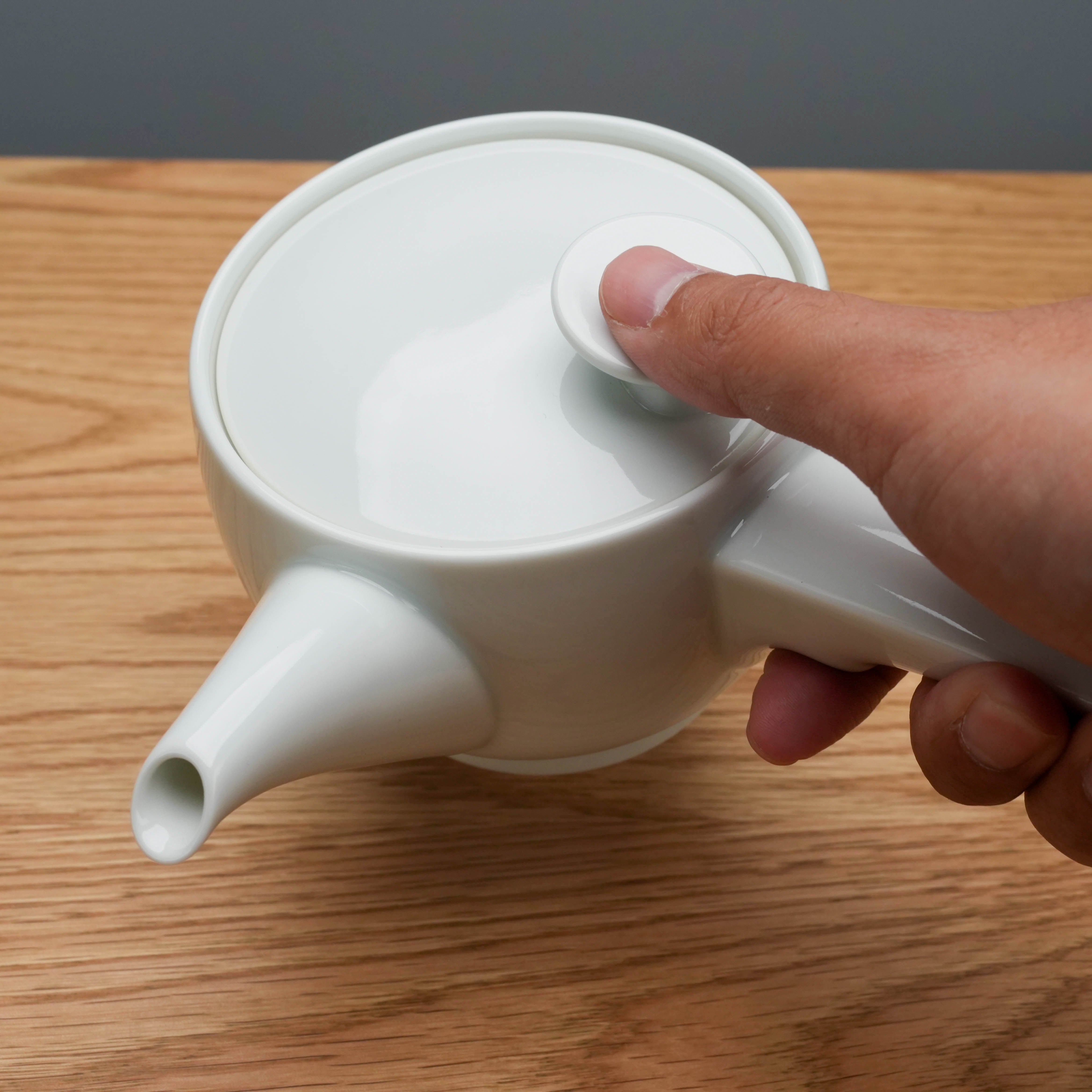 Hasami Ware Hakusan SAWA Tea Set White