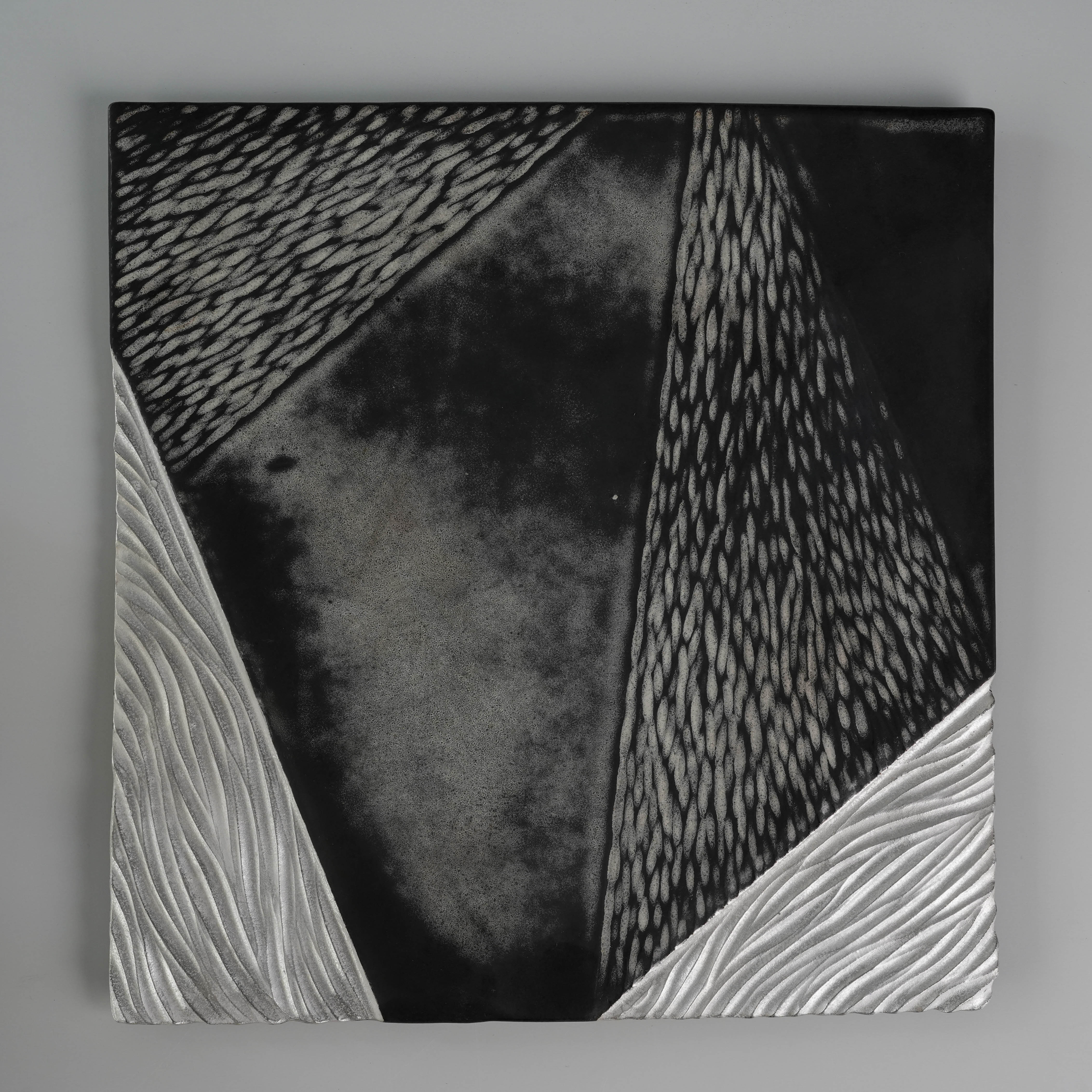 Top view of Lonesome Studio Gushan Tea Set tray with abstract black and silver patterns, part of the elegant tea set.