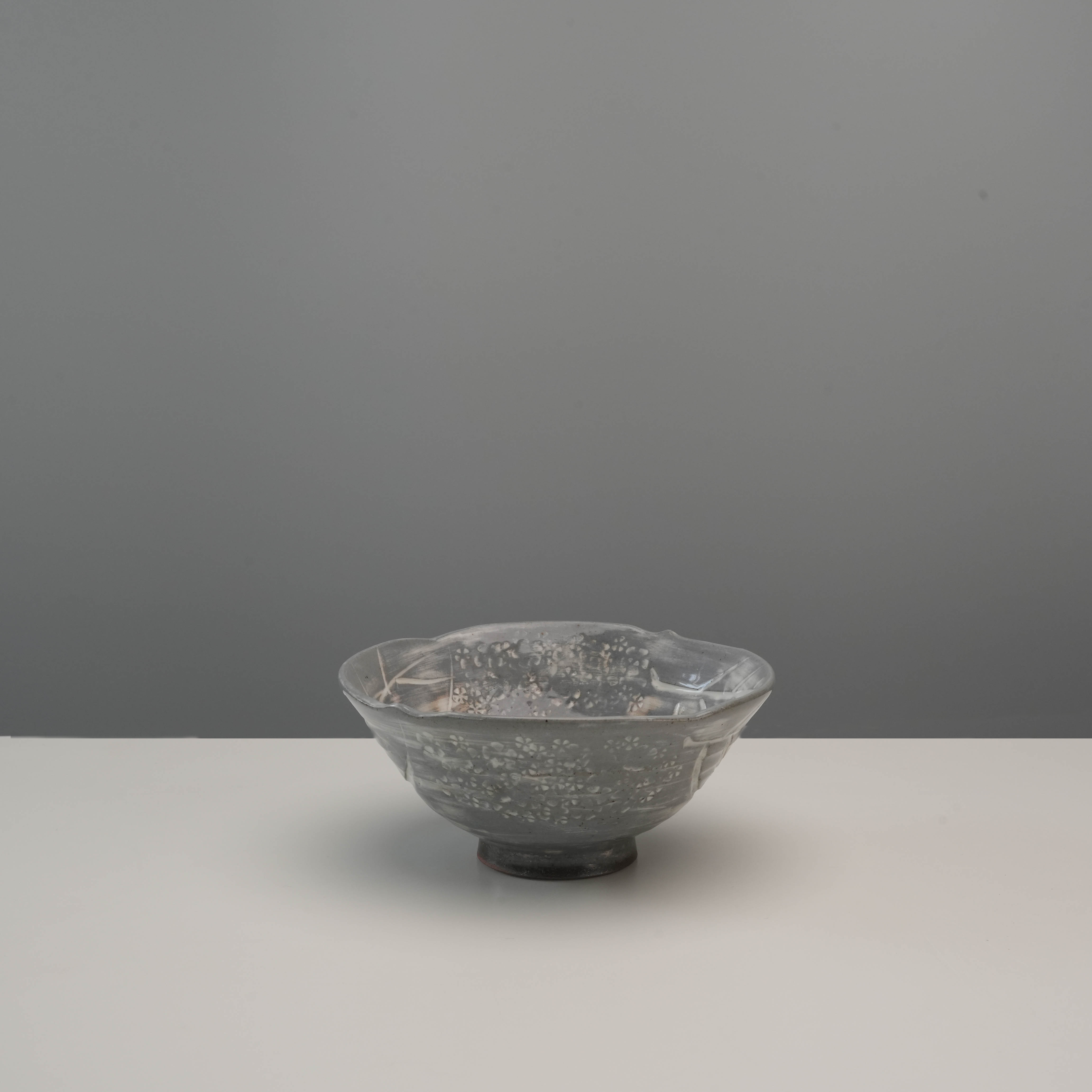 Mino Ware Hydrangea macrophylla Matcha Bowl – Crafted by Kikuto
