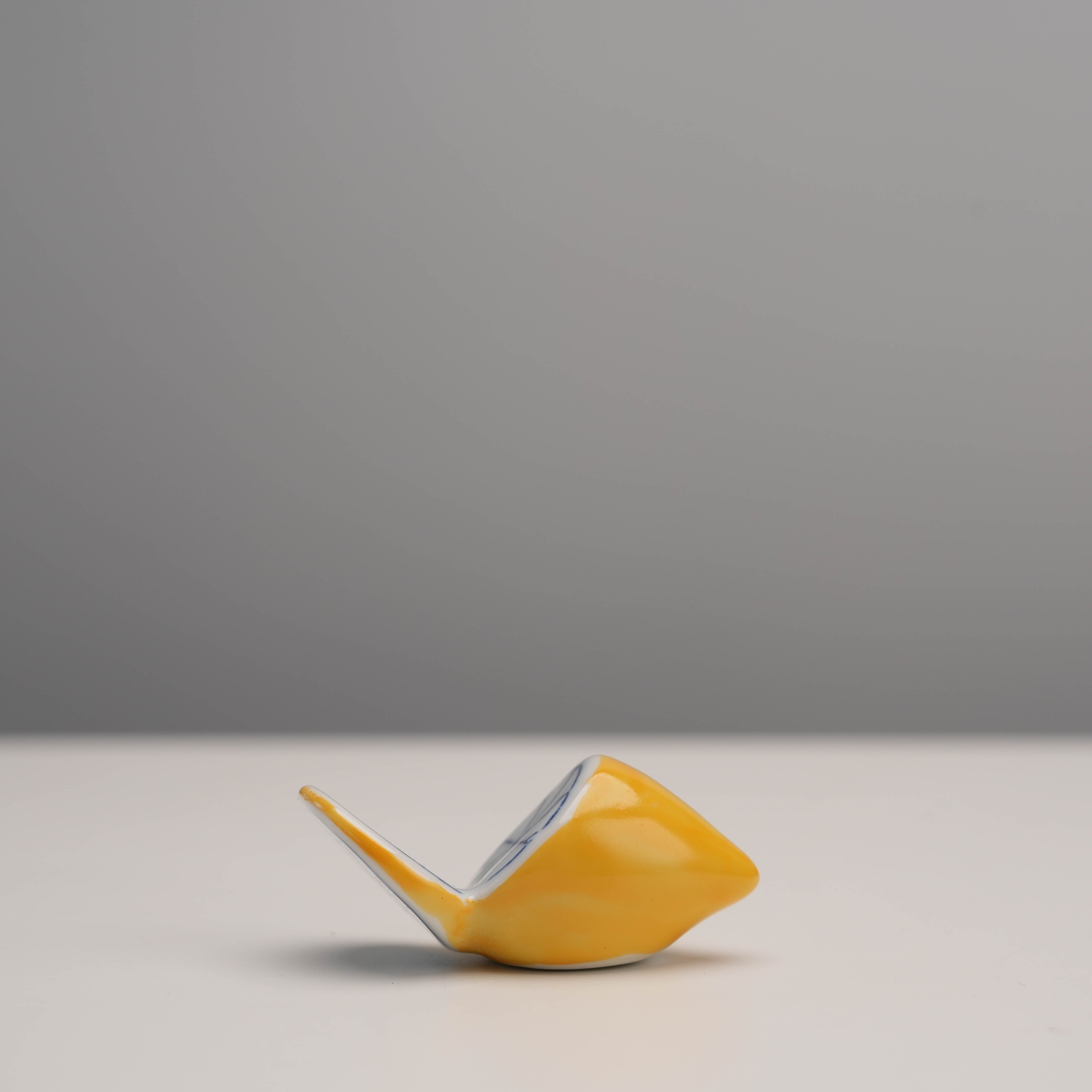 Arita Ware Lemon Chopstick Rest