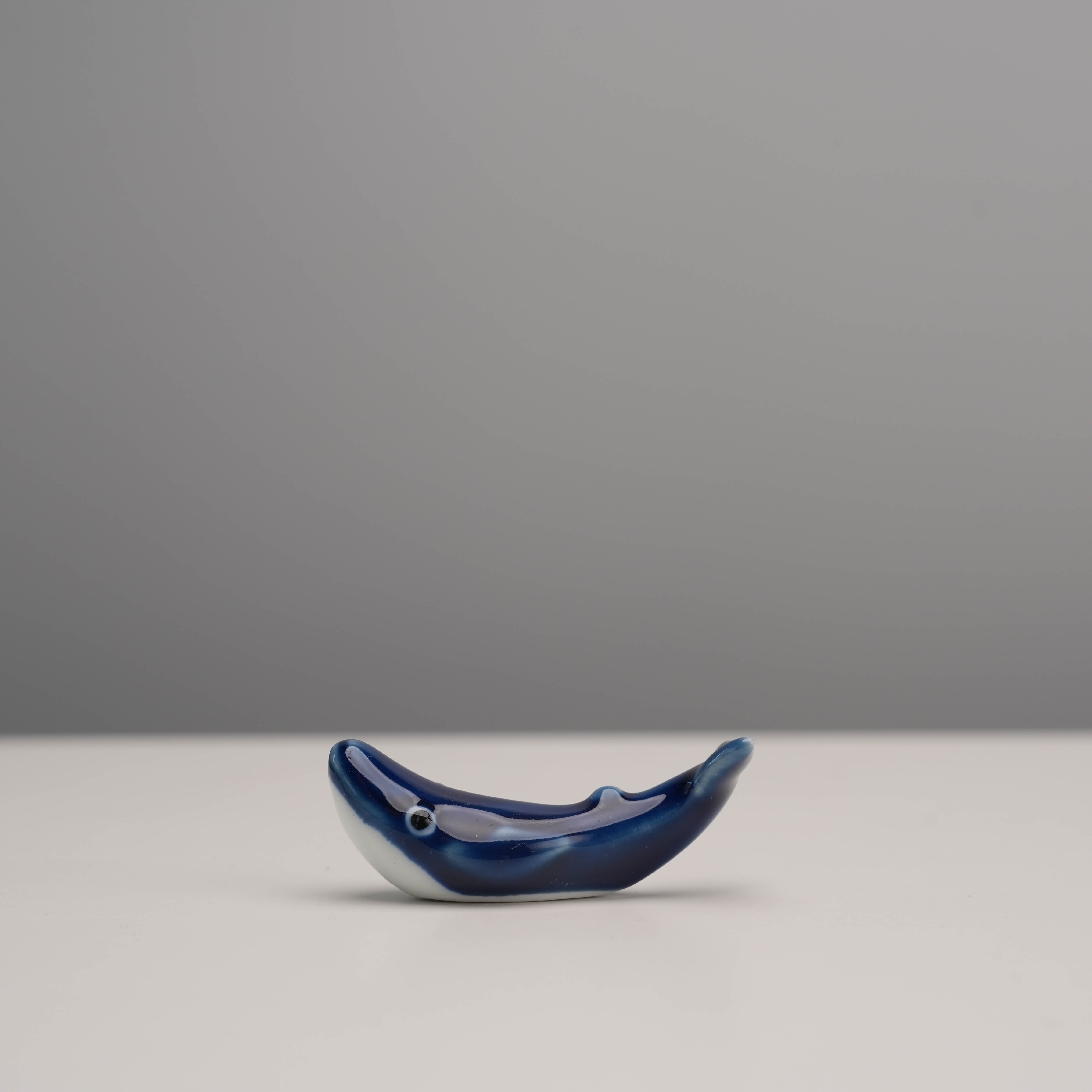 Arita Ware Whale Chopstick Rest