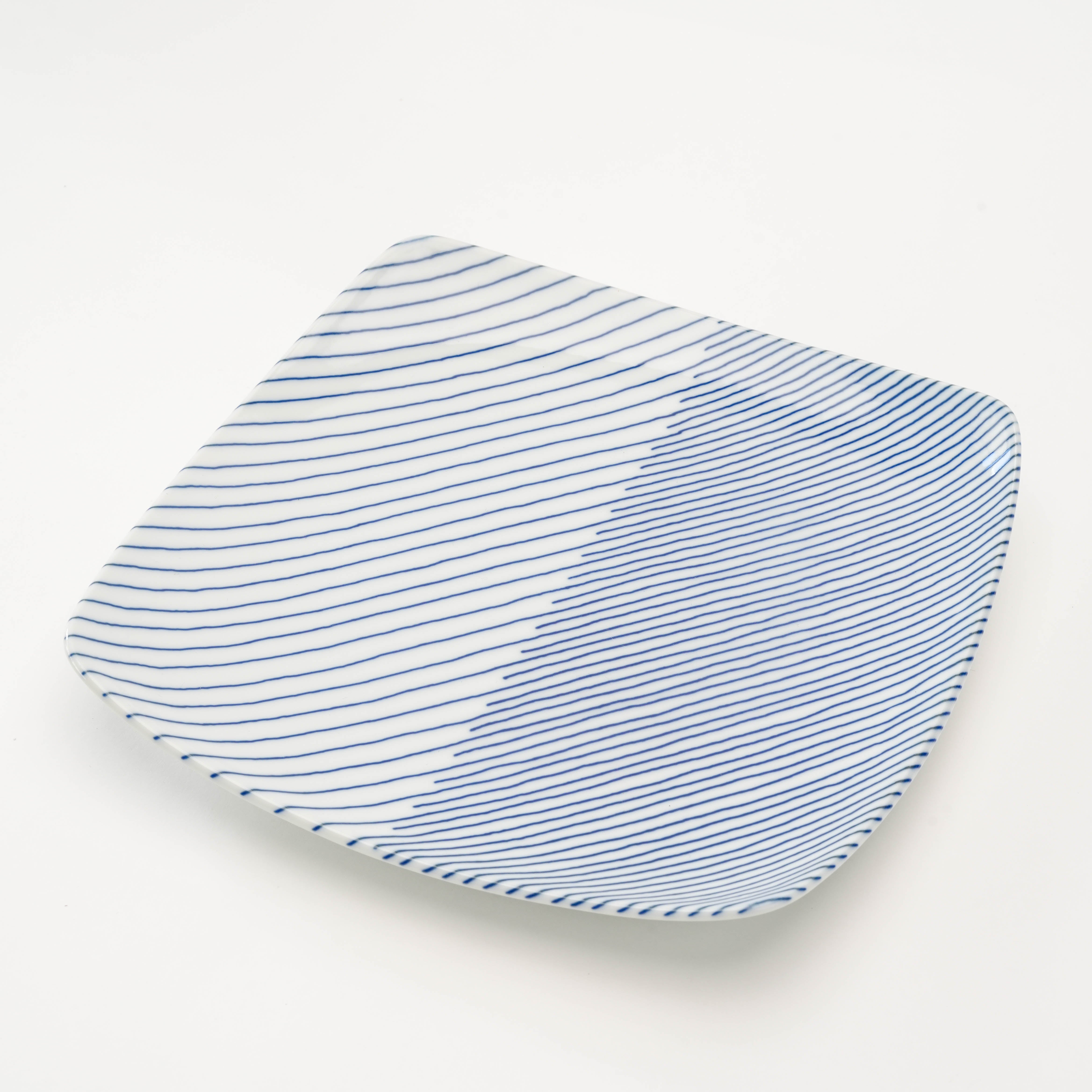 Hasami Ware Hakusan Overlapping stripes Square Plate