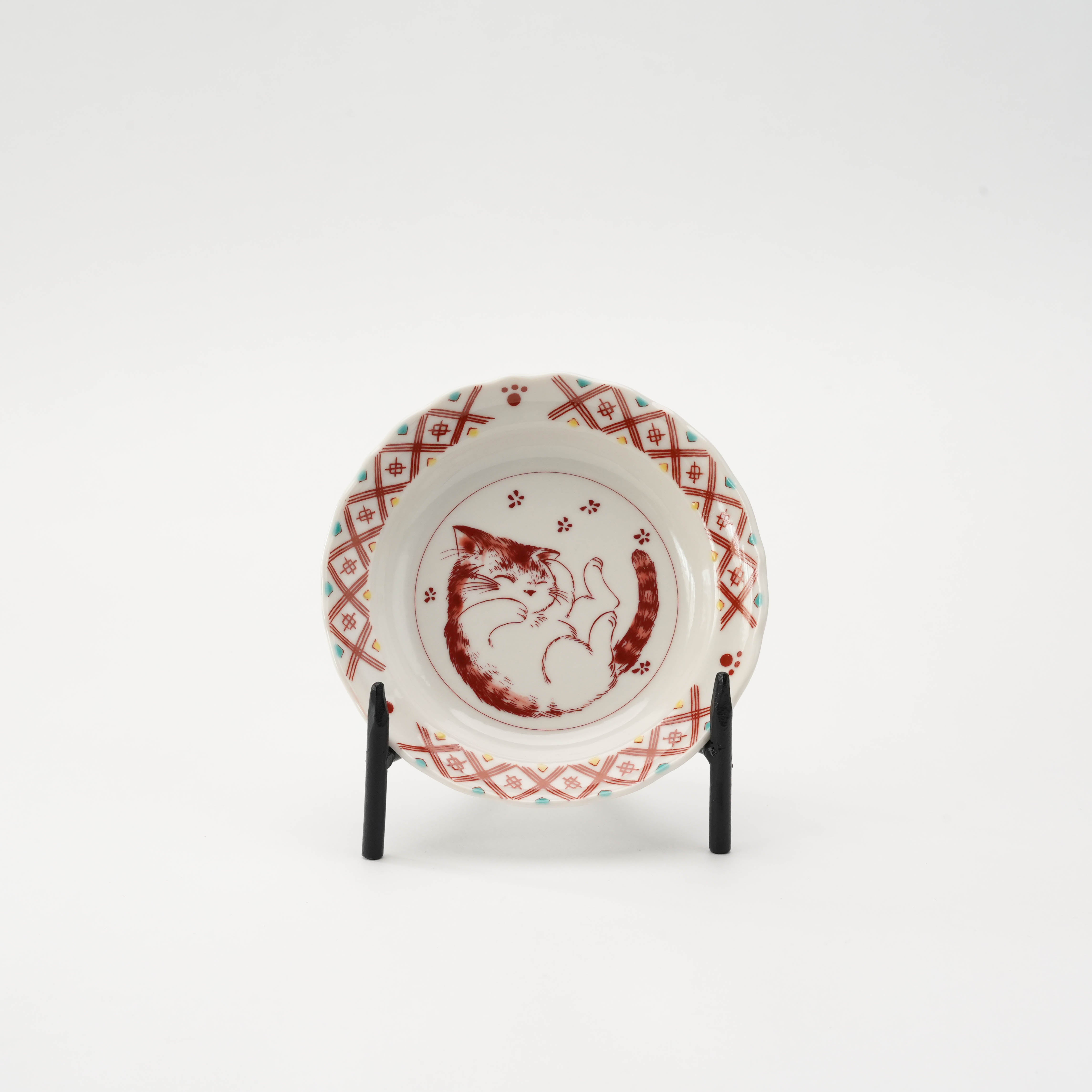 Kutani Ware Cat Mini Set-Small Plate Set plate showing a stretching kitten in red with a traditional border, perfect for desserts or side dishes.