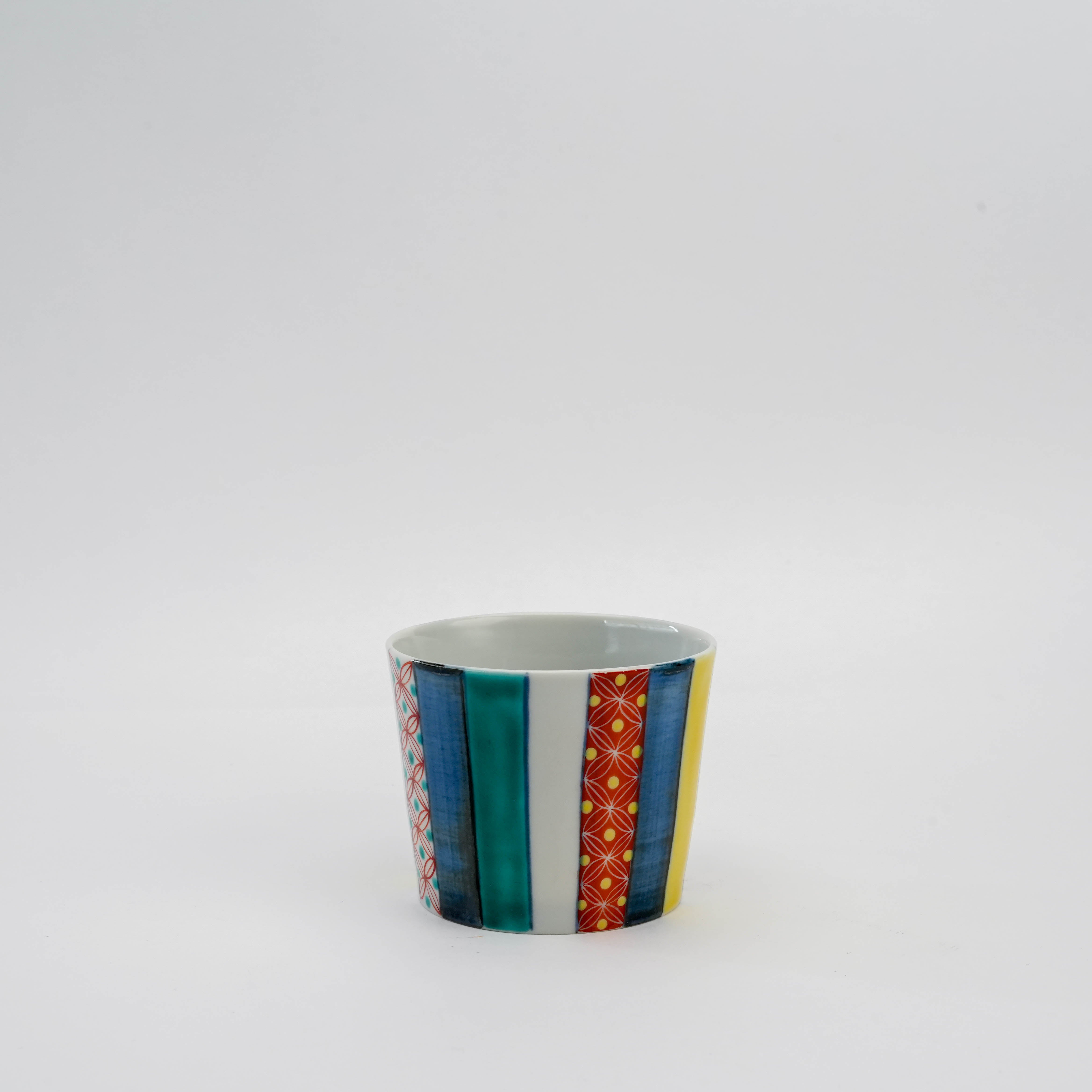 Colorful Kutani Ware Komon Stripe Mug with traditional Japanese patterns. Ideal for tea or coffee in artisanal tableware collections.