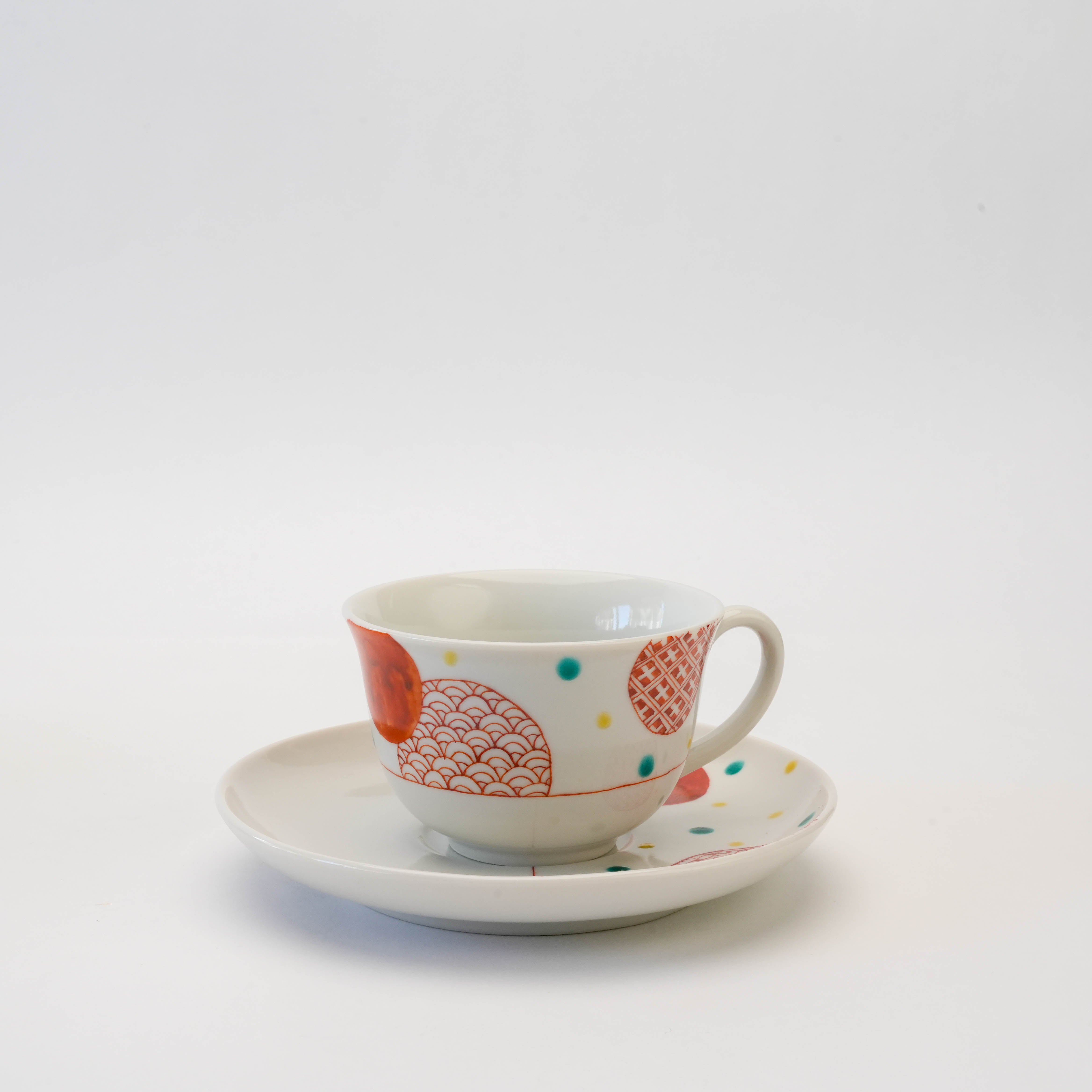Kutani Ware Coffee Cup & Saucer Pair – Maru Komon Pattern