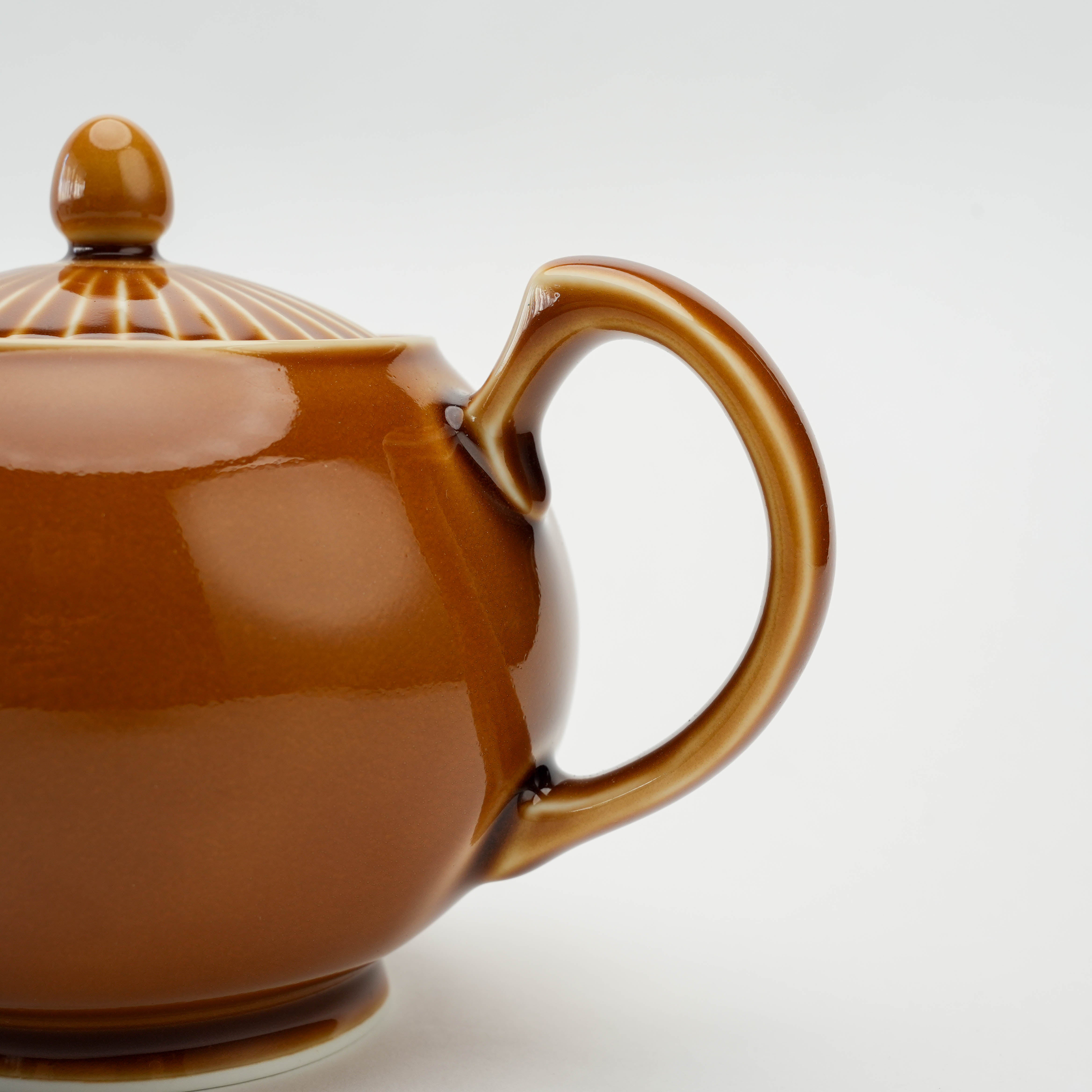 Arita Ware Camel Shinogi Teapot