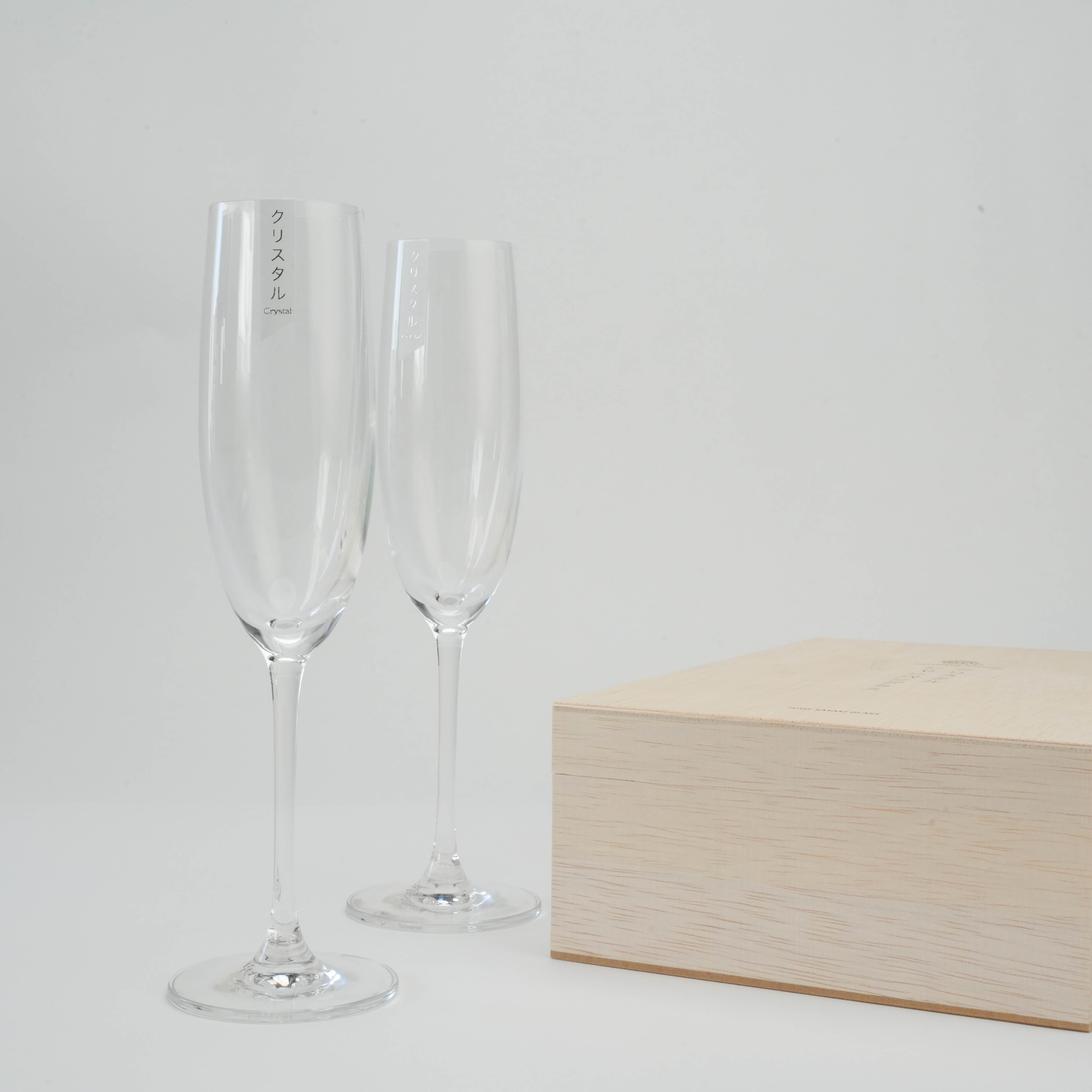 Toyo-Sasaki Pallone Set - Champagne Glass | Fine Crystal Gift with two flutes and wooden box, ideal for luxury home dining or gifting.