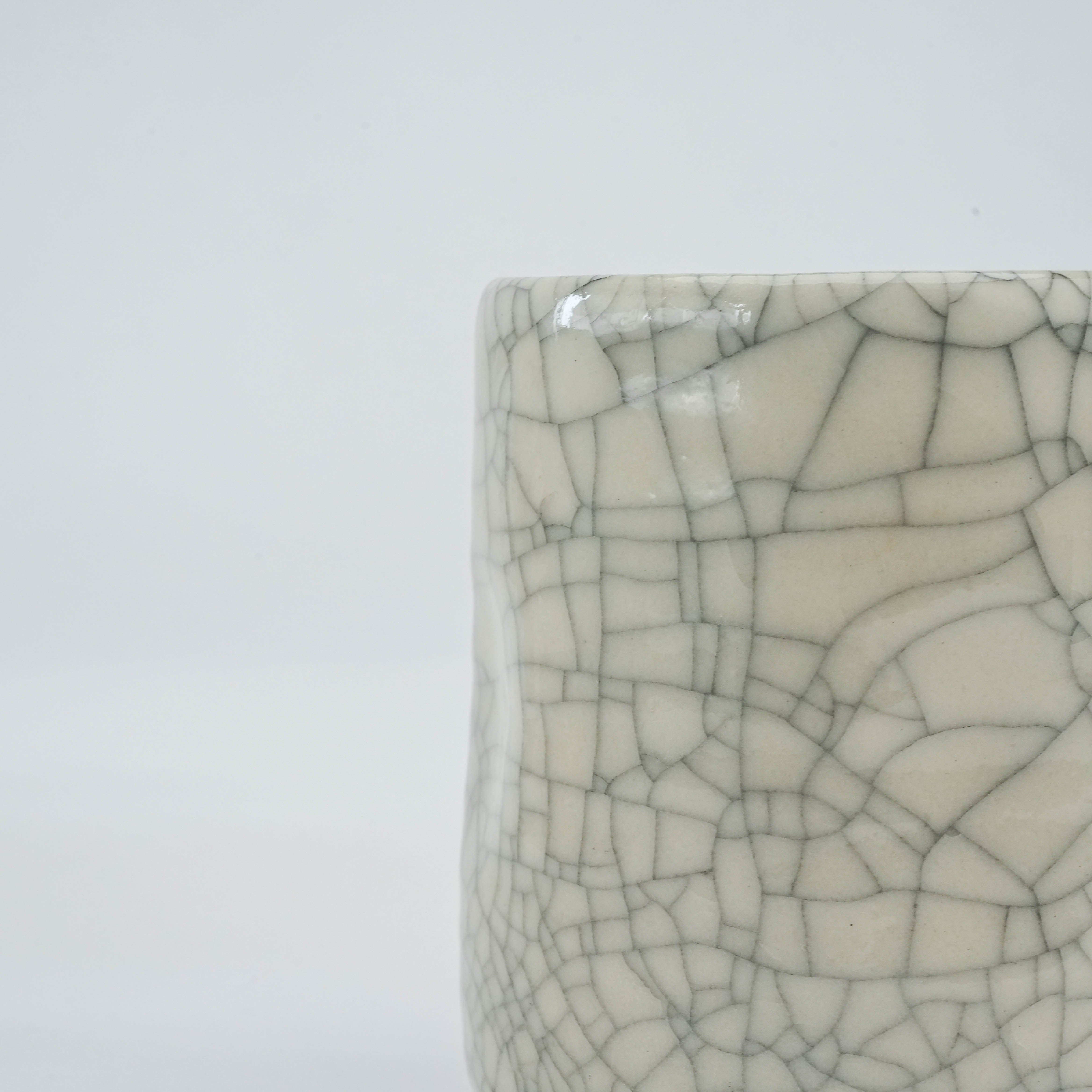 Mino Ware Sumi Kannyu Yunomi Tea Cup