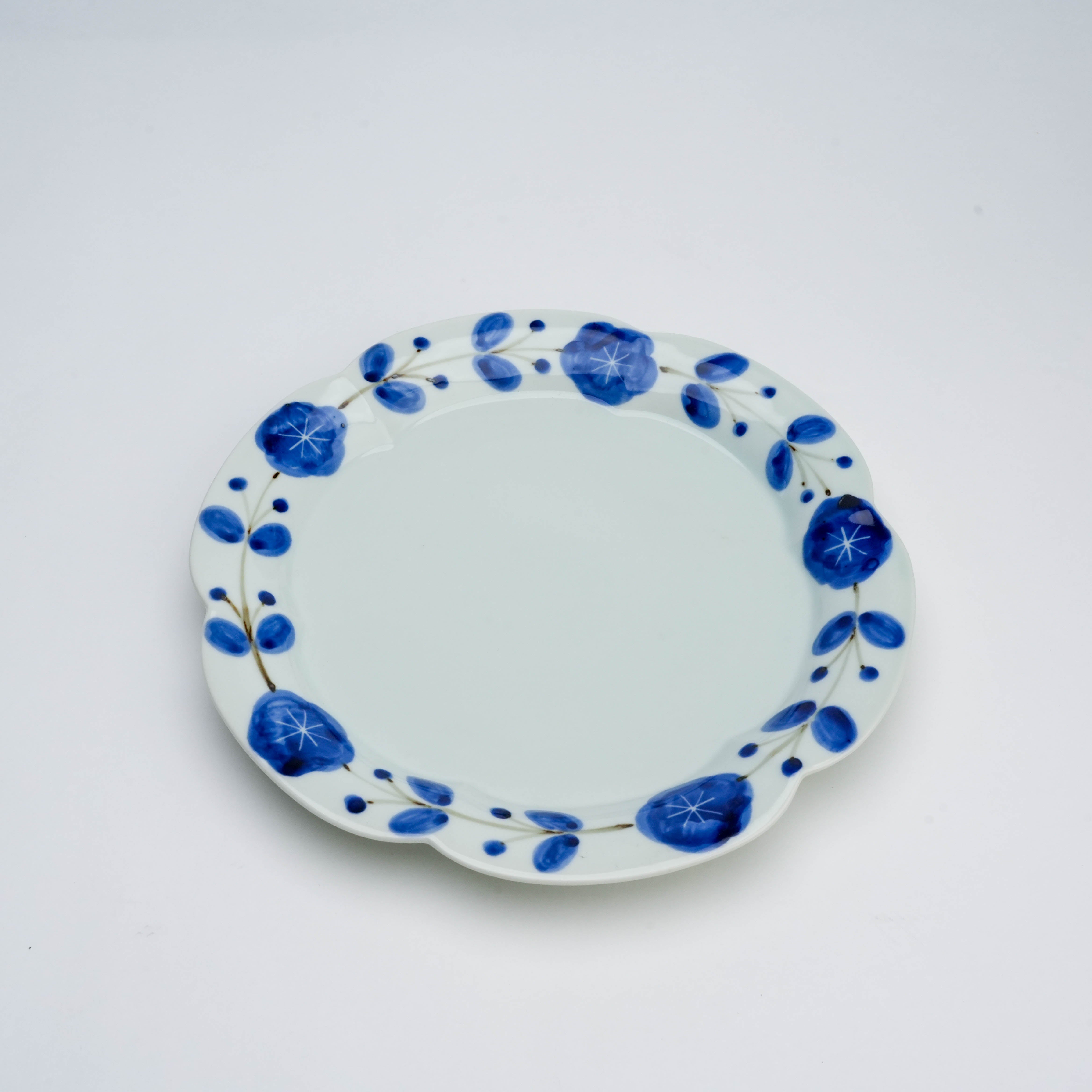 Arita Ware Rinka Morning Glory Garland Plate