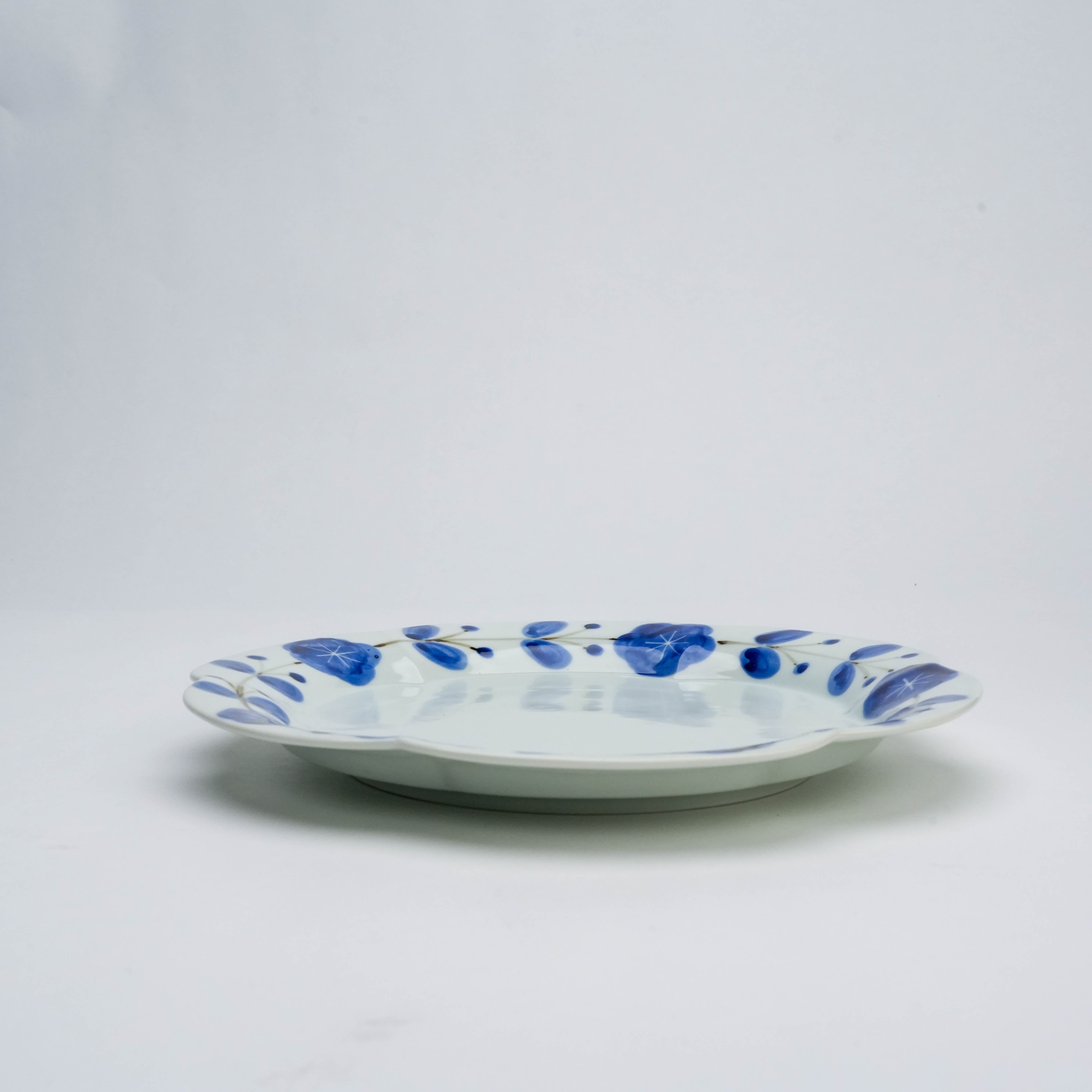 Arita Ware Rinka Morning Glory Garland Plate