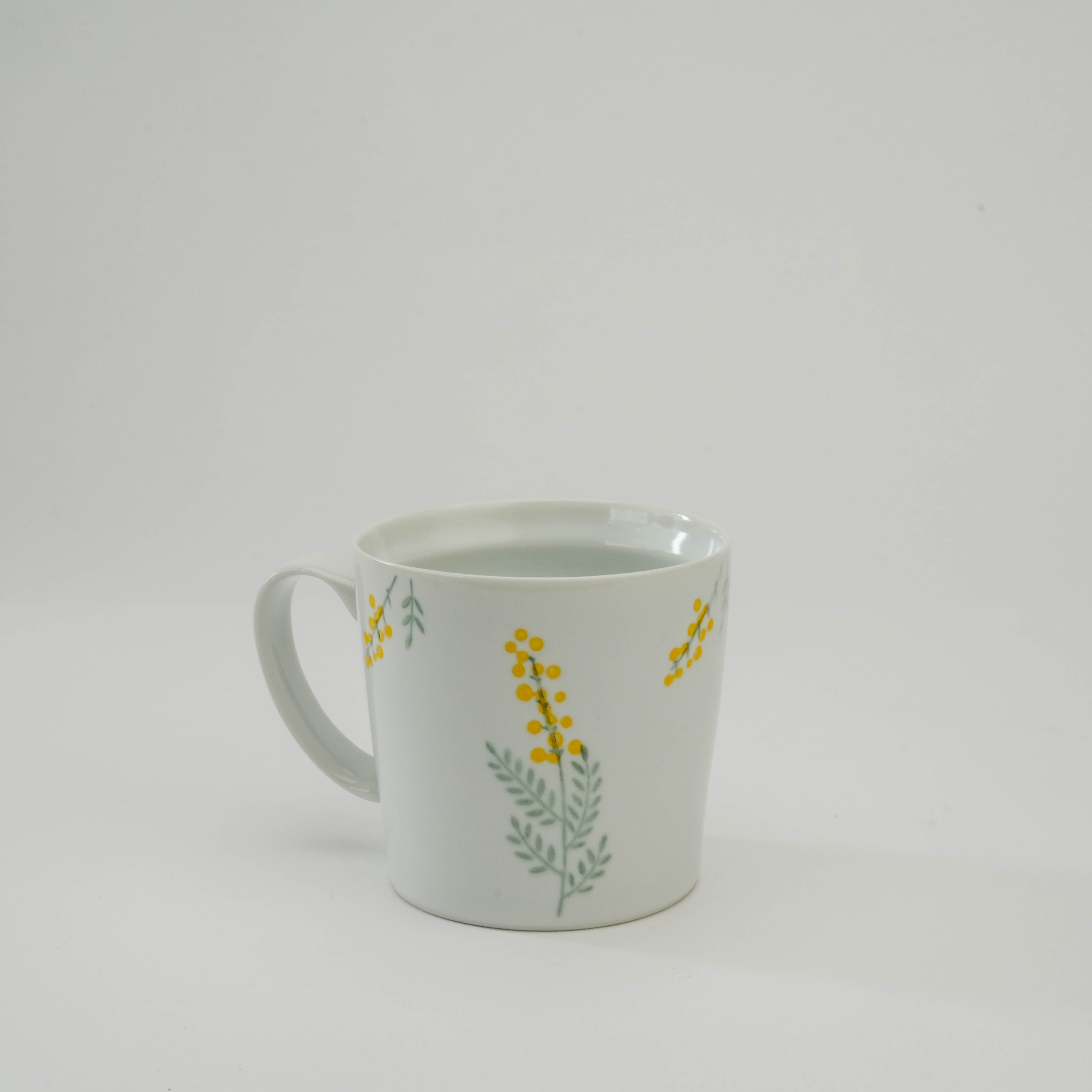 Hasami Ware Mimosa Flower Mug