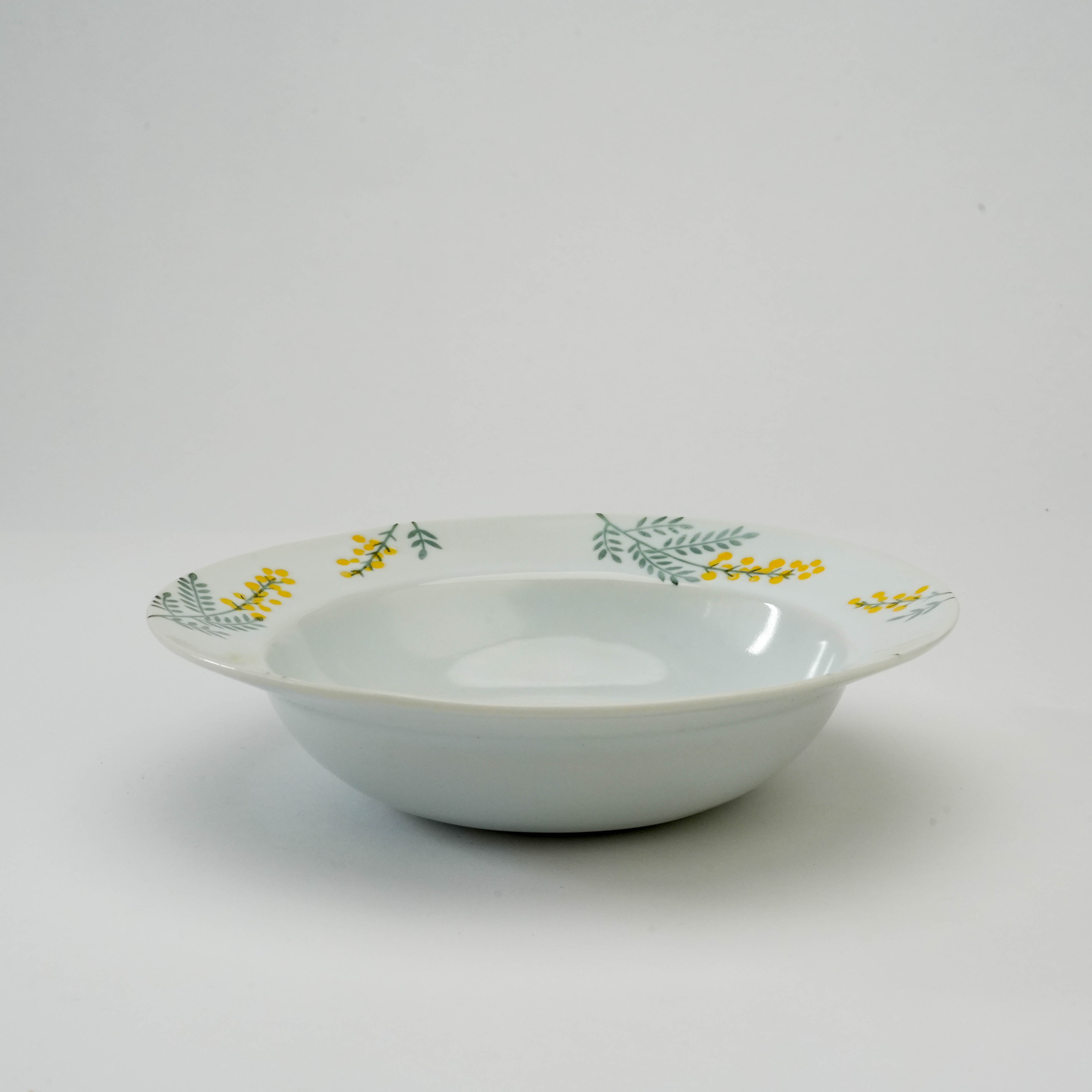 Hasami Ware Mimosa Flower Bowl