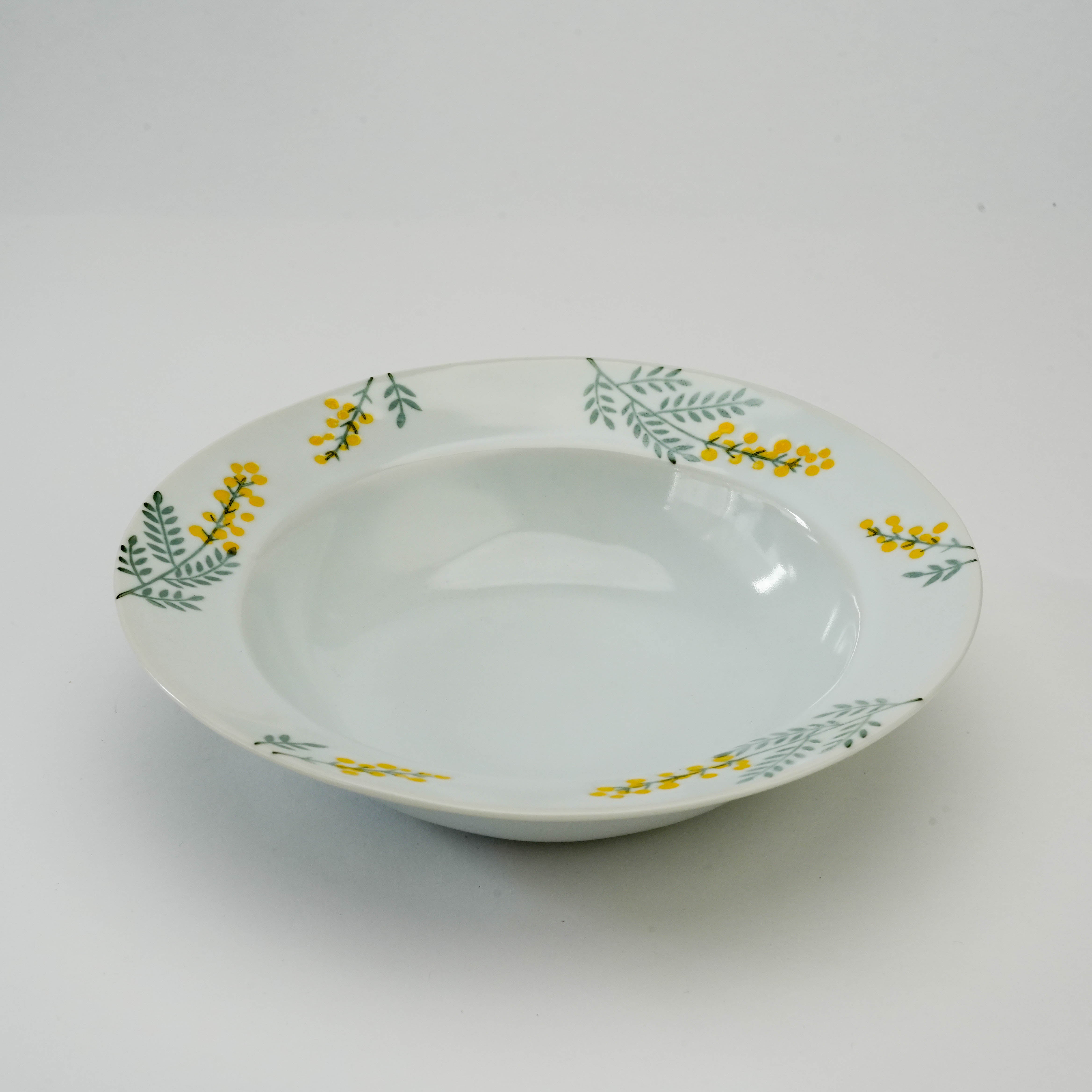 Hasami Ware Mimosa Flower Bowl
