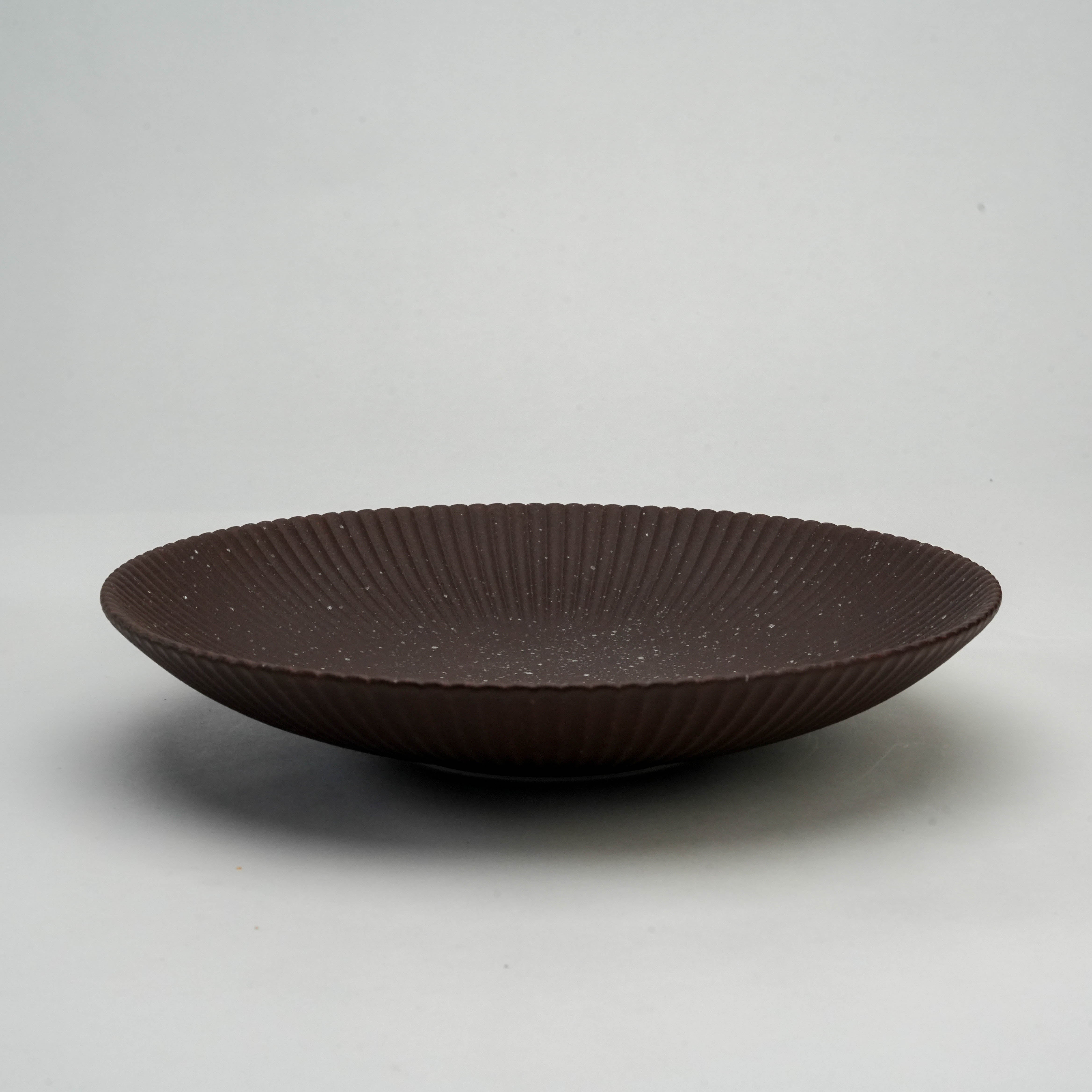 Arita Ware Space Deep Plate – Taseigama Kiln