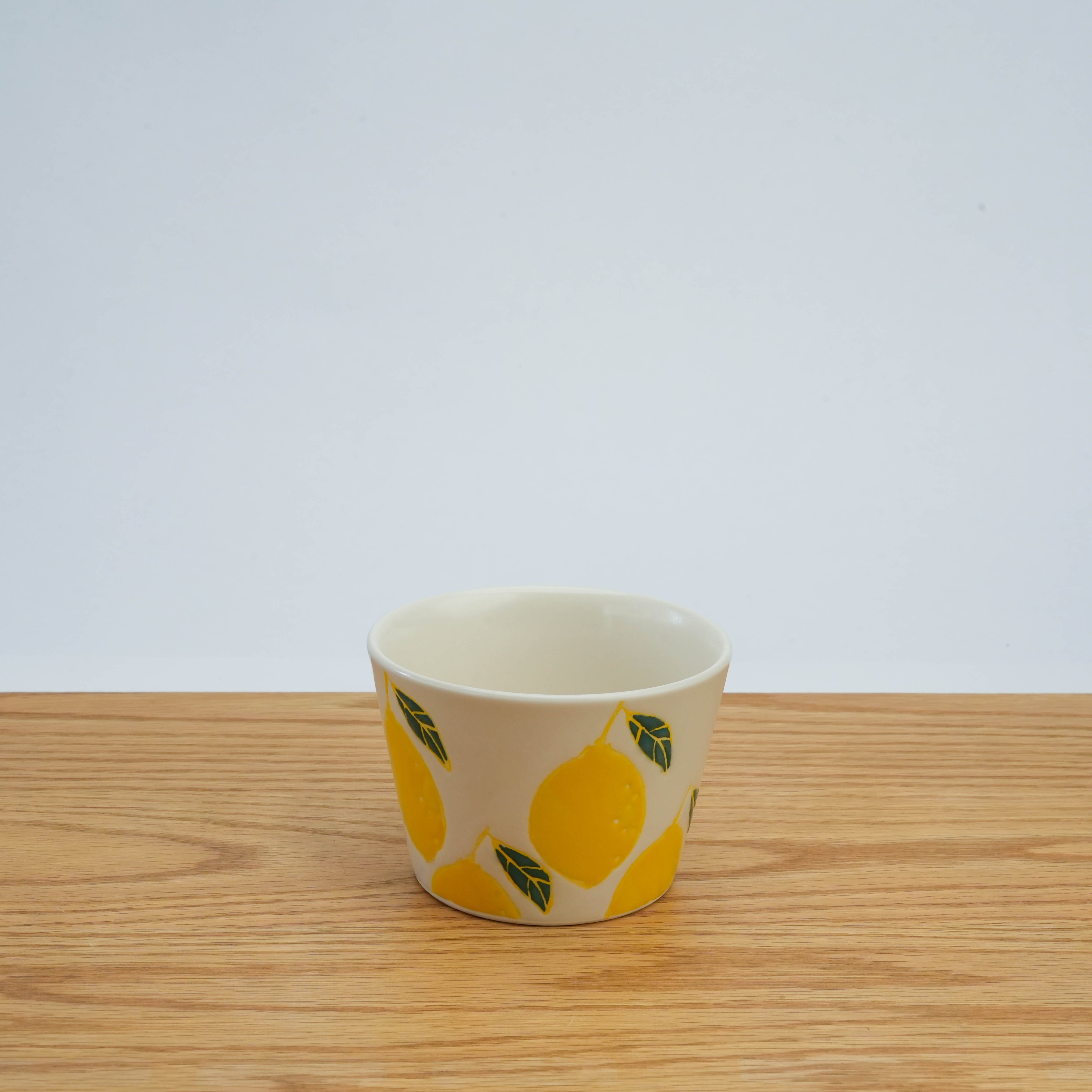 Hasami Ware Fresh Art Y Cup - Lemon