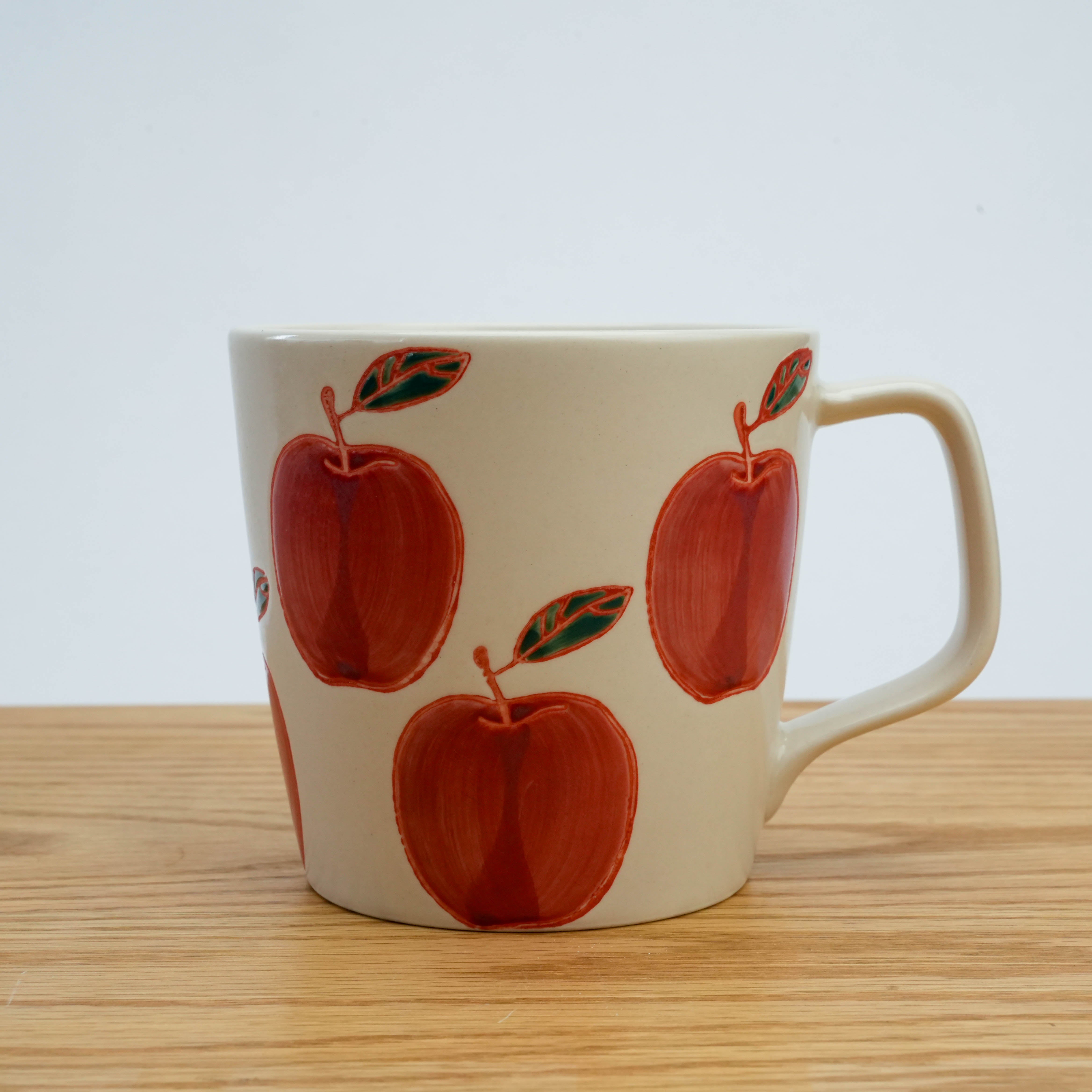 Hasami Ware Fresh Art Mug - Apple