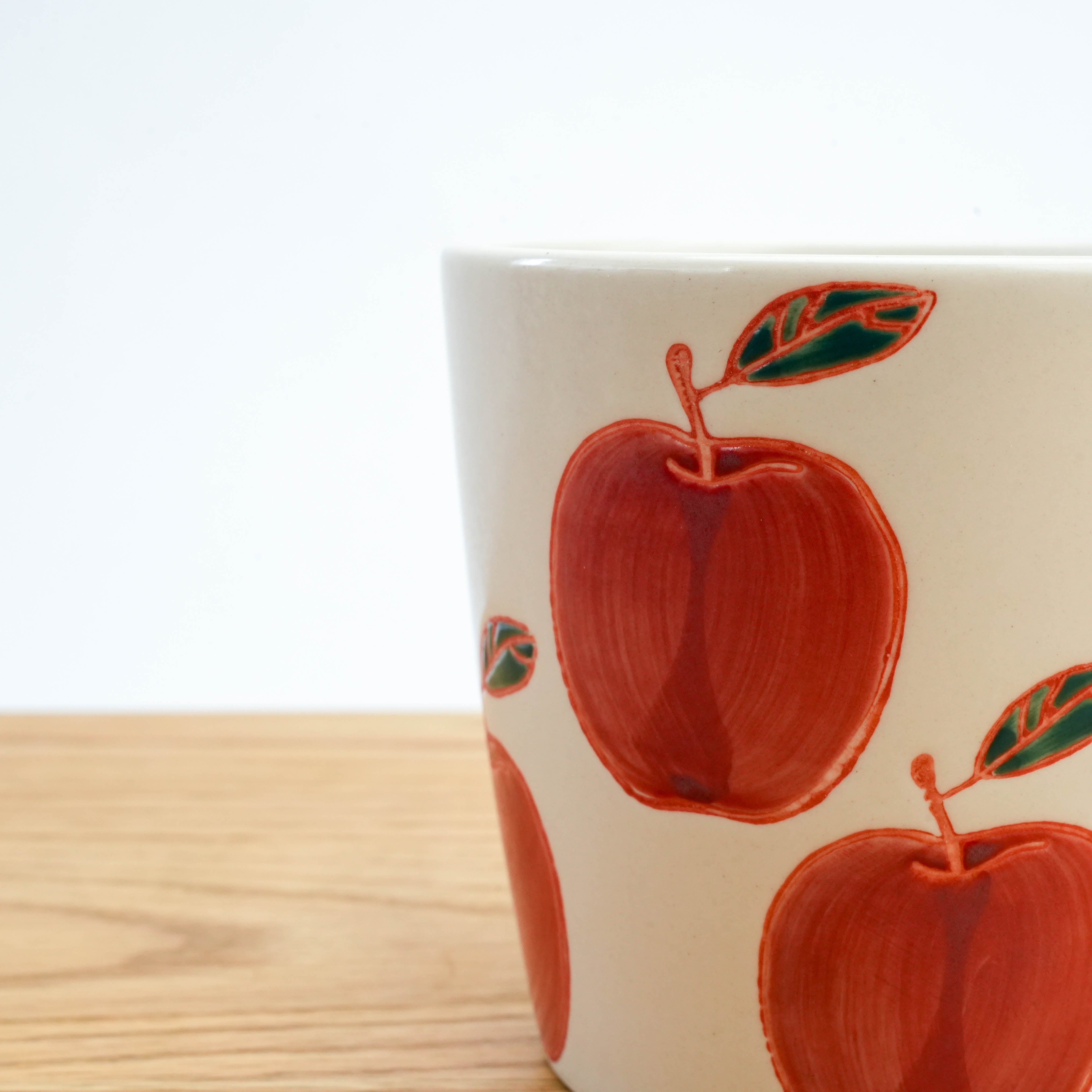 Hasami Ware Fresh Art Mug - Apple
