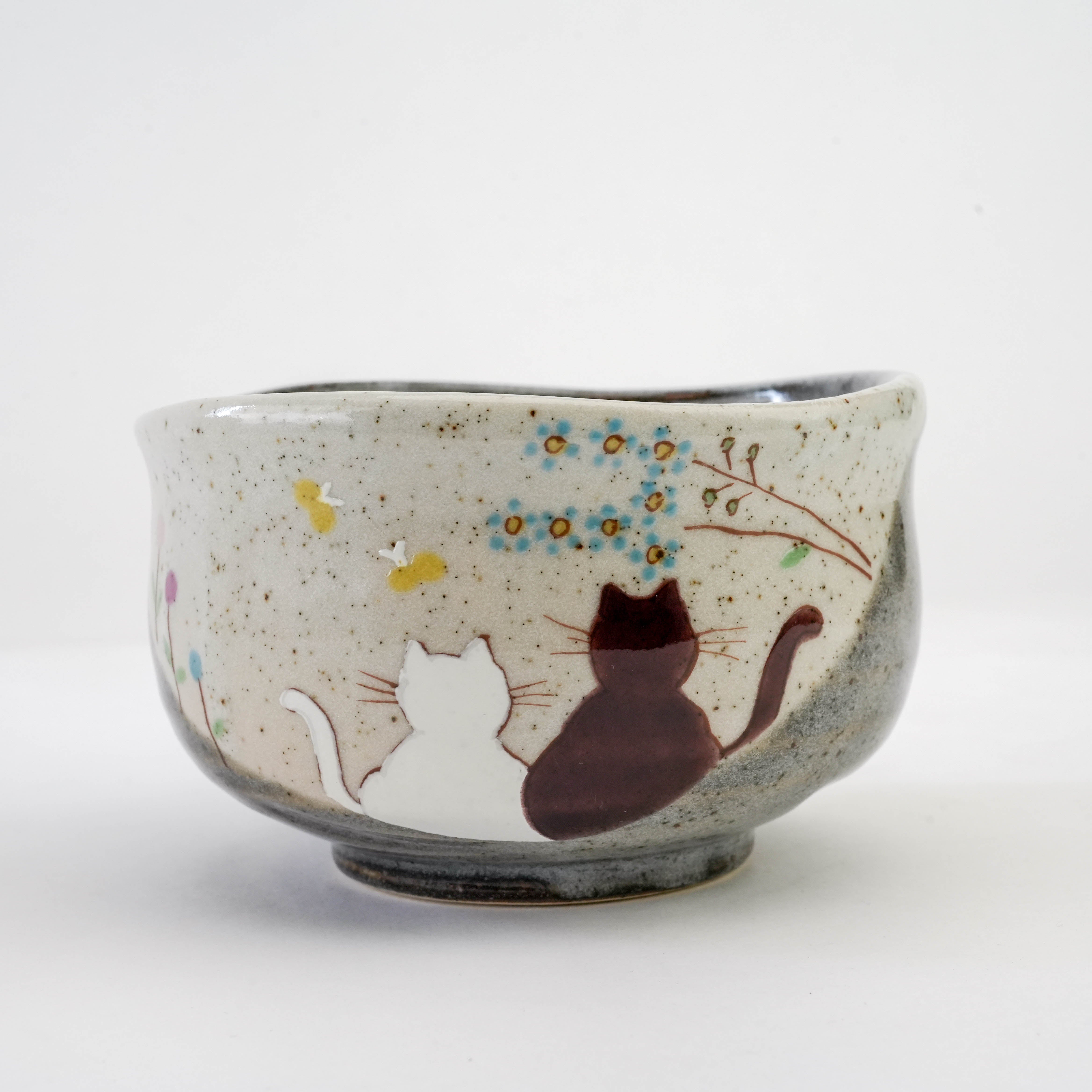 Kutani Ware Sunny Spot Cat Matcha Bowl
