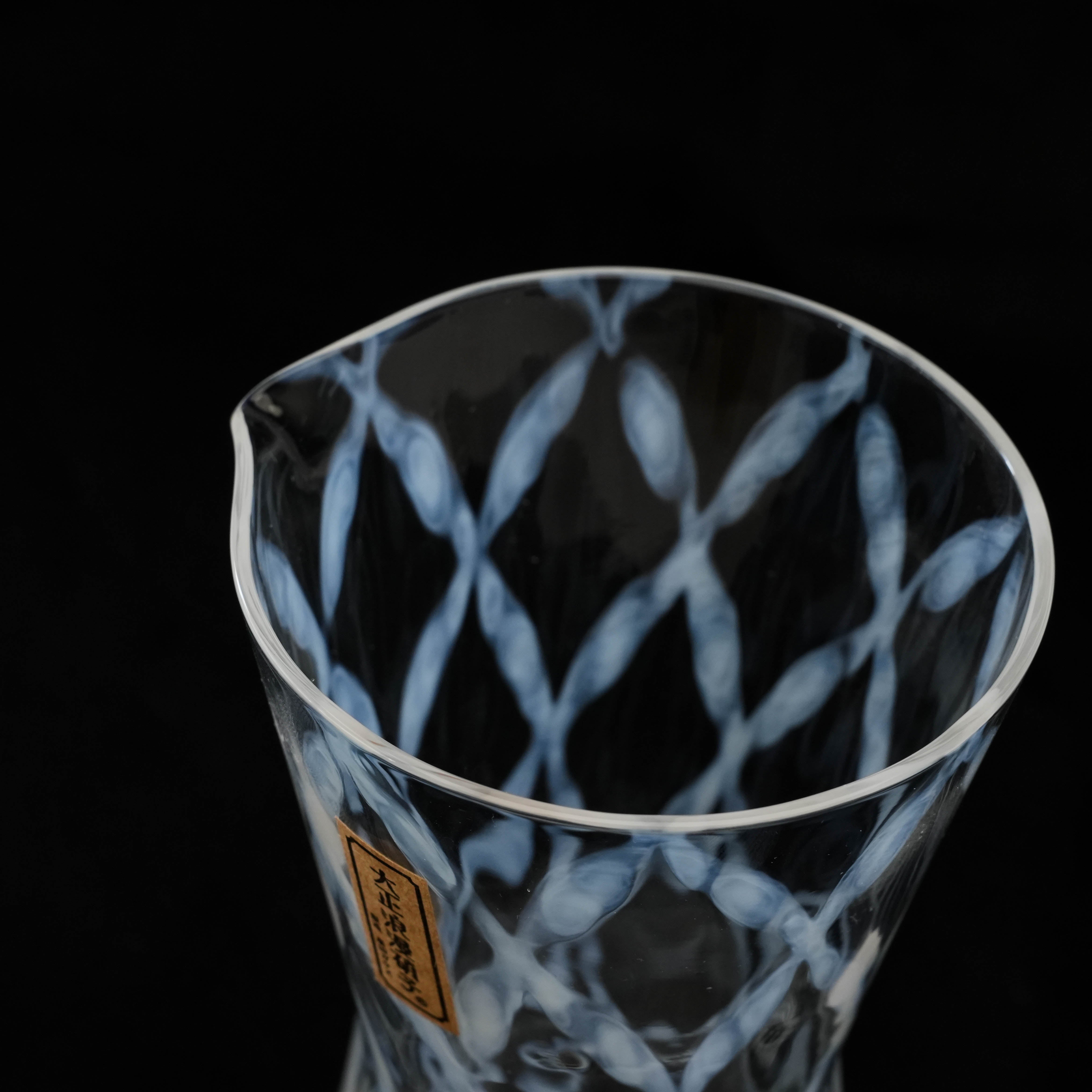 Hirota Glass Taisho Roman Carafe - Lattice