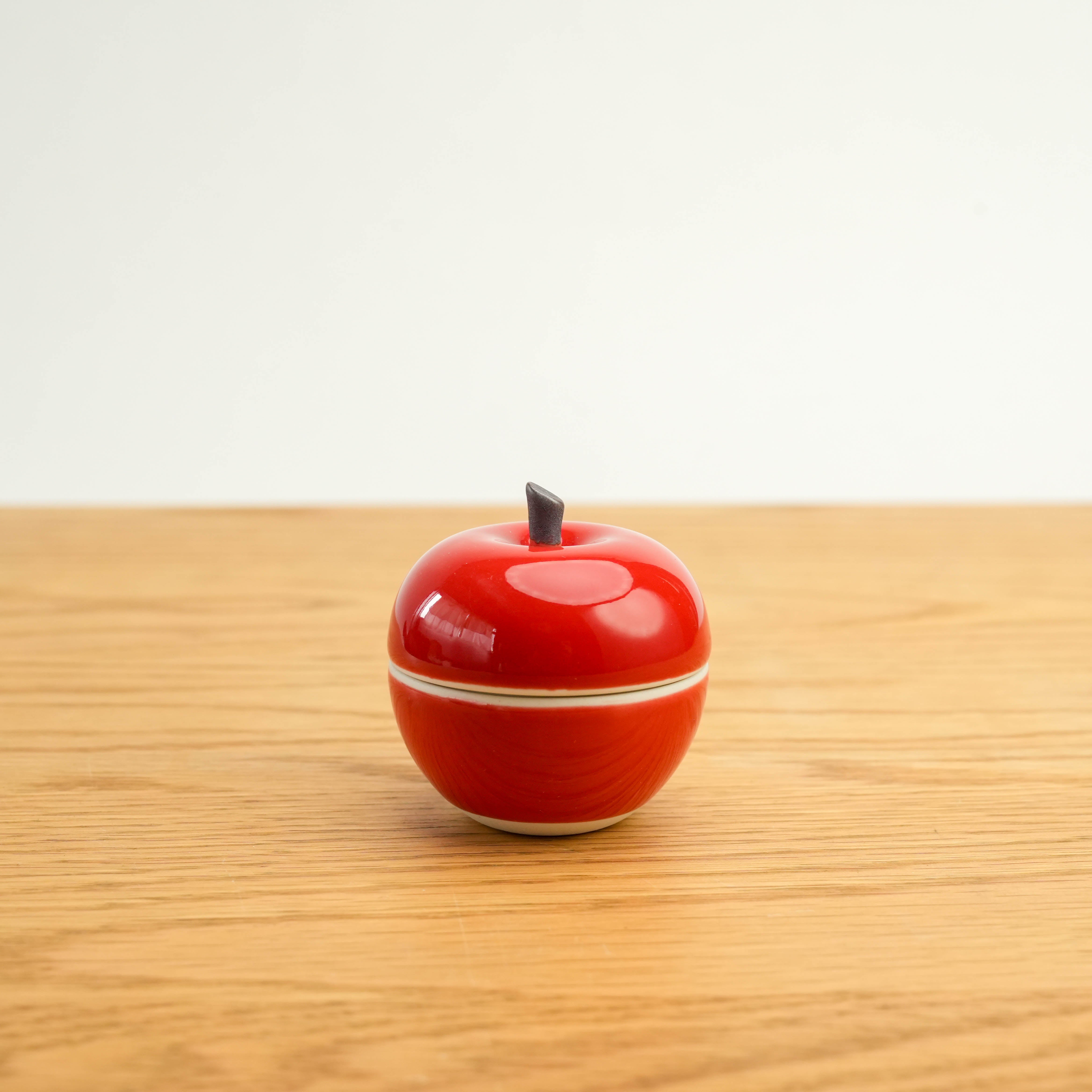 Hasami Ware Apple Container