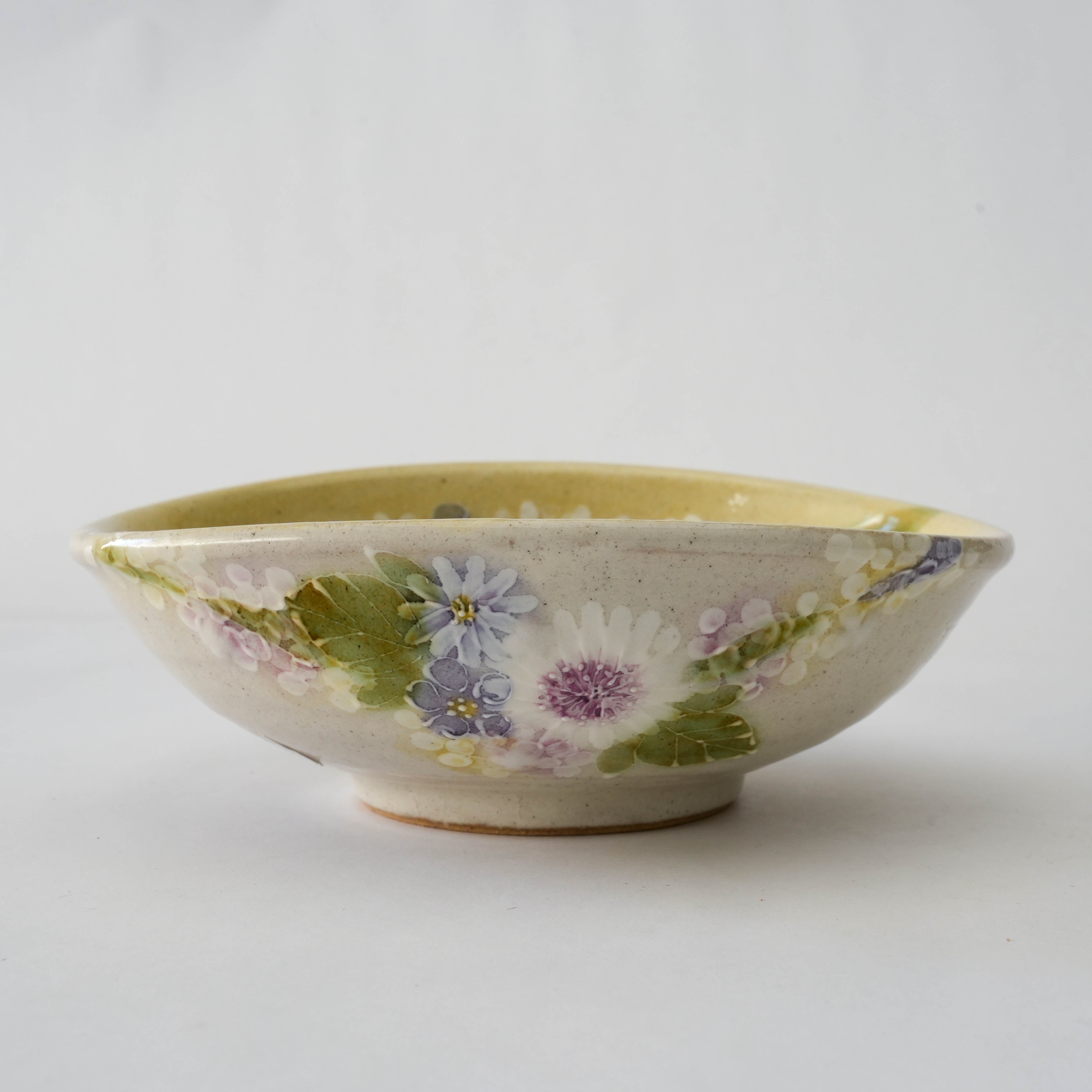 Seto Ware Floral Accent Bowl
