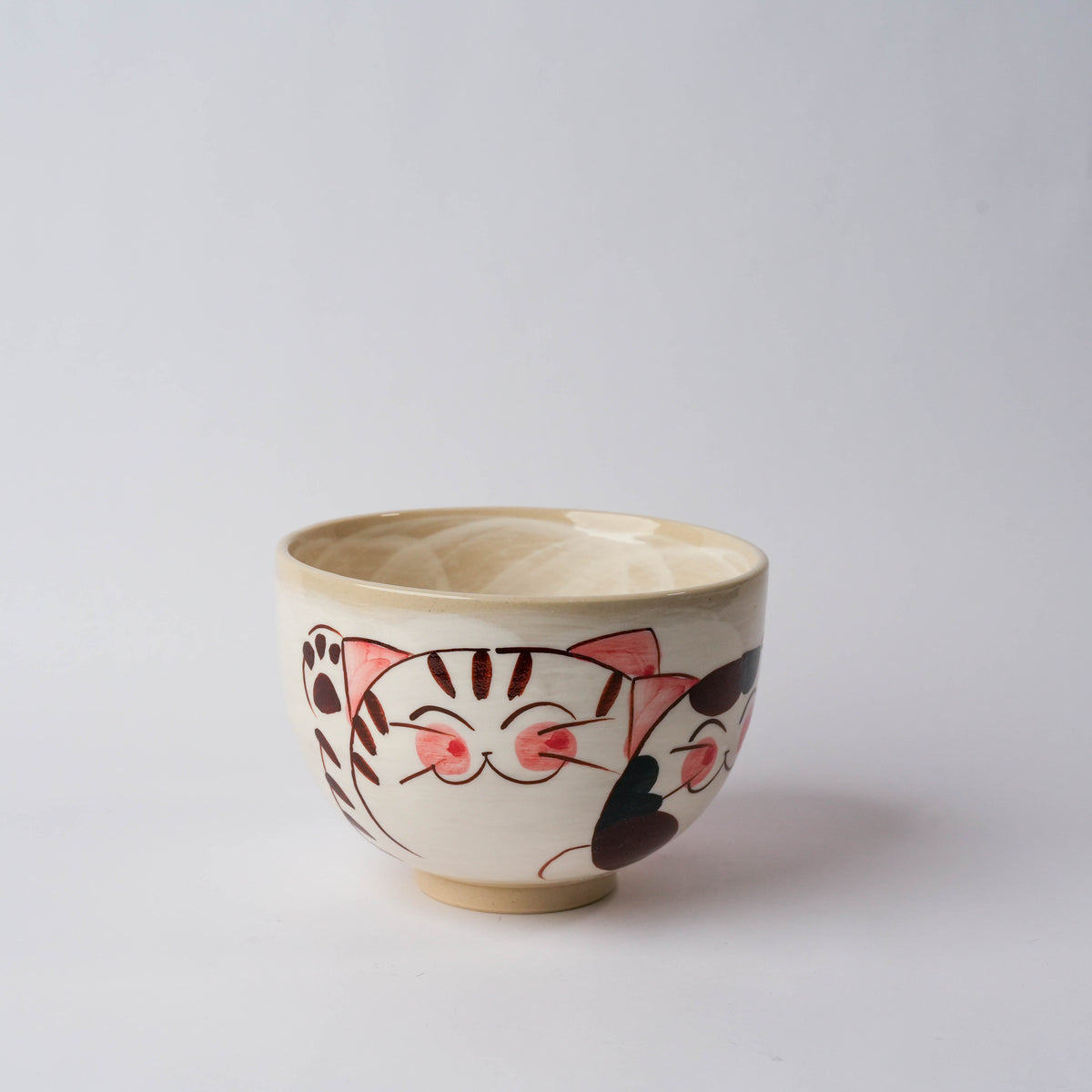 Hasami Ware Three Friendly Cat Donburi Bowl