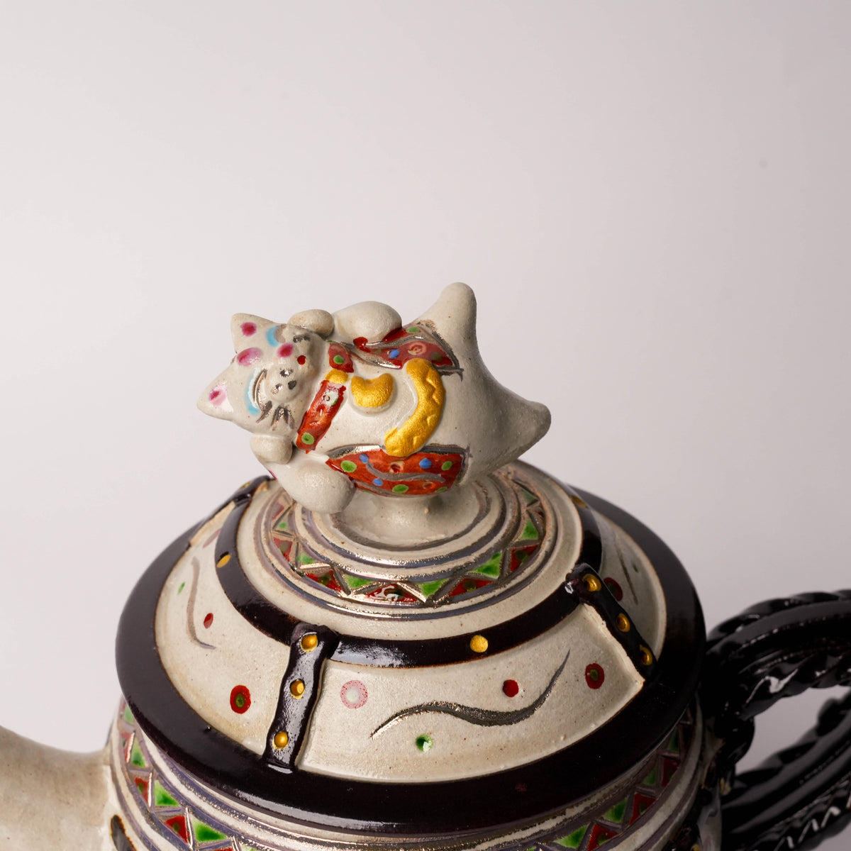 Koichi Yasunaga Cat Guardian Teapot