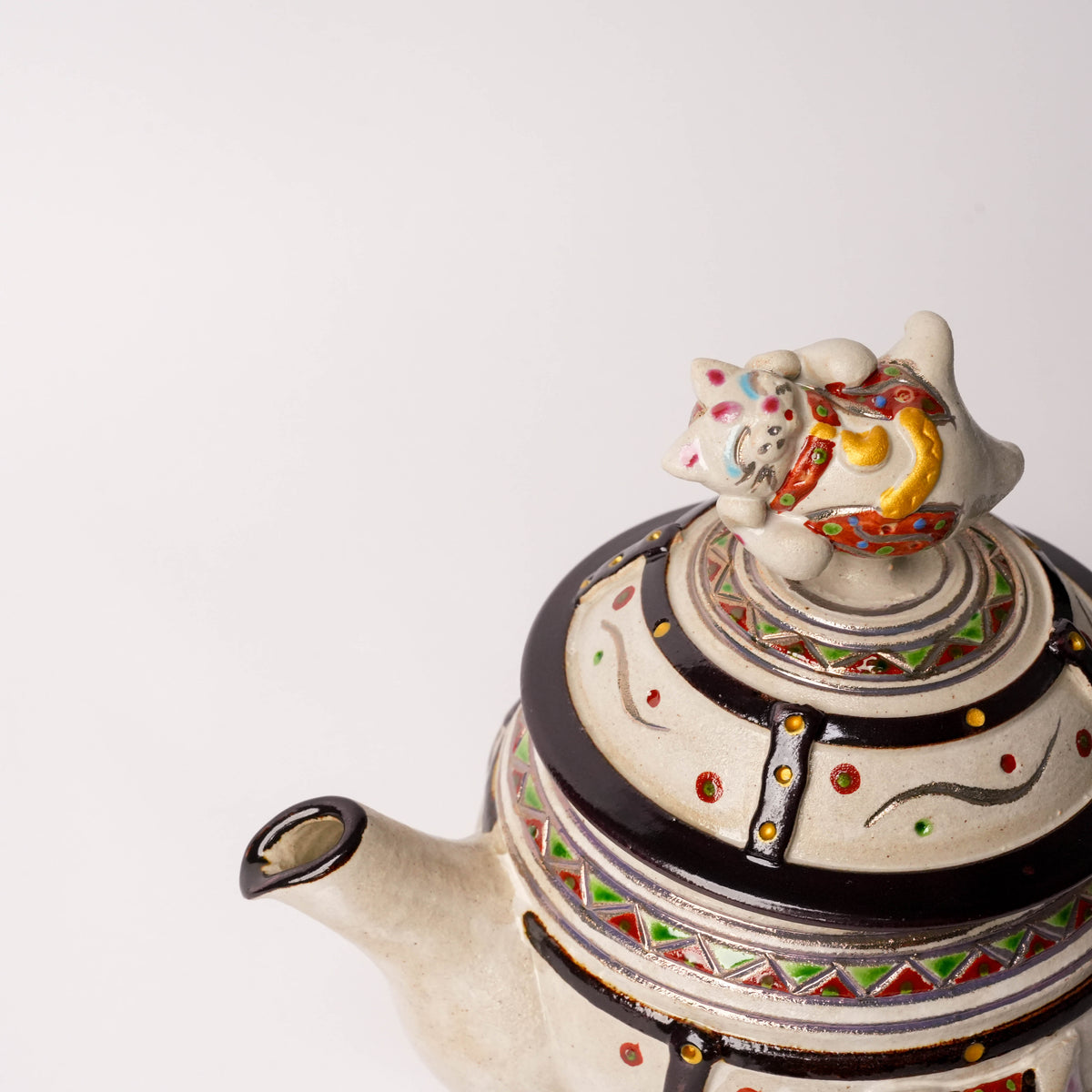 Koichi Yasunaga Cat Guardian Teapot