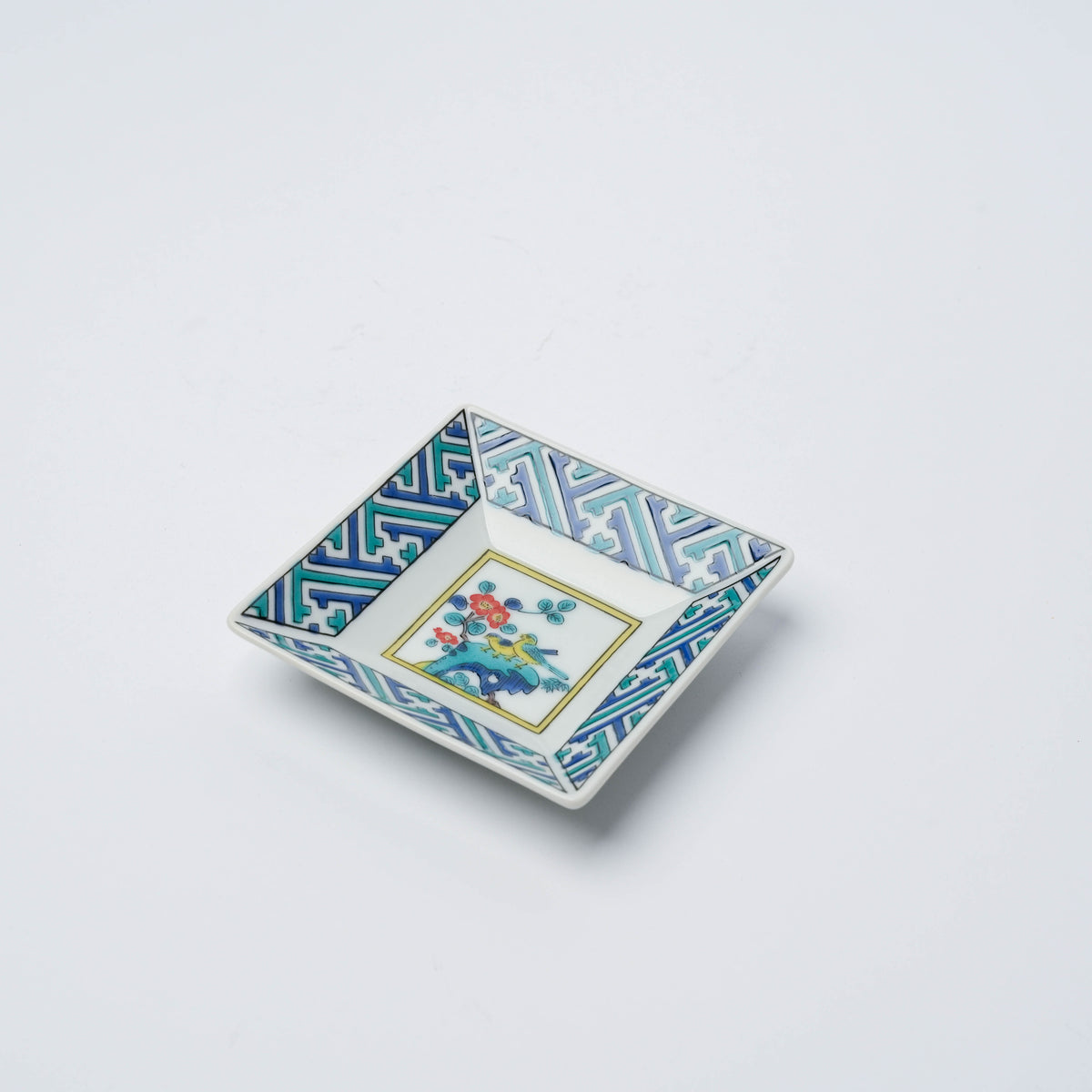 Kutani Ware Heritage Floral & Geometric Square Plate Set