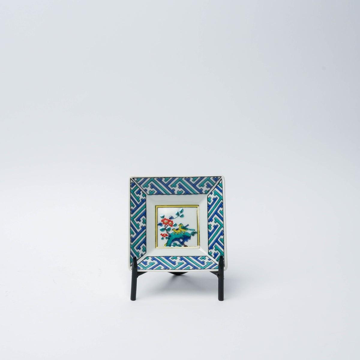 Kutani Ware Heritage Floral & Geometric Square Plate Set