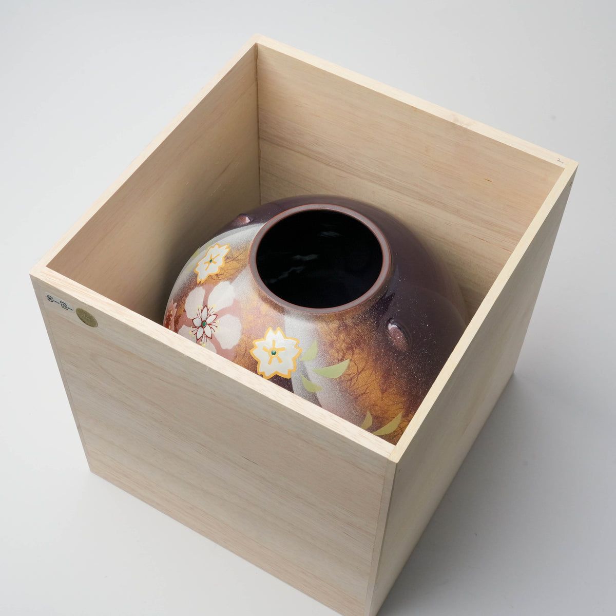 Kutani Ware Twilight Blossom Dance Vase