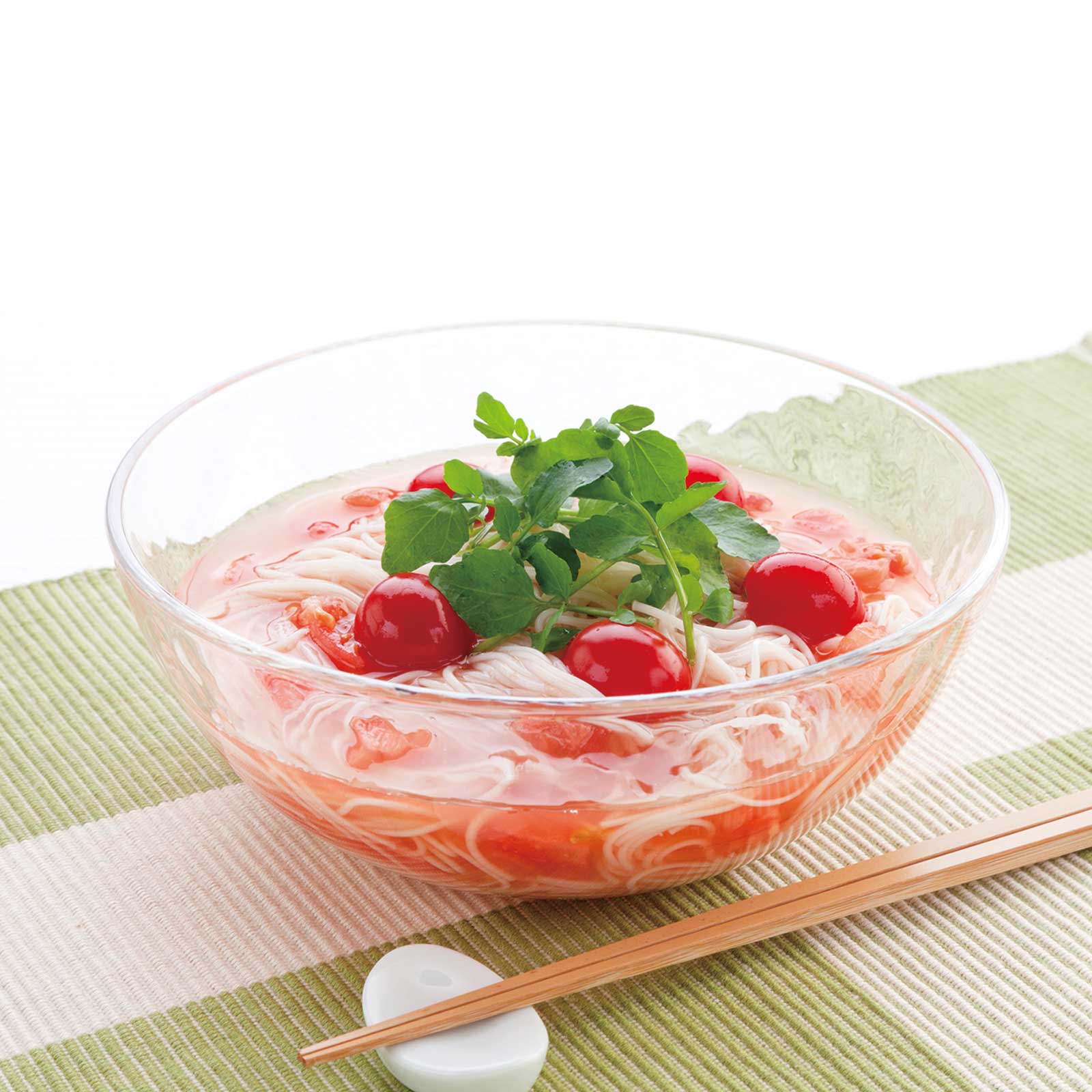 Toyo-Sasaki Gracieux Bowl - Clear Glass Bowl | Made in Japan, filled with somen noodles and tomatoes, perfect for stylish summer dining.