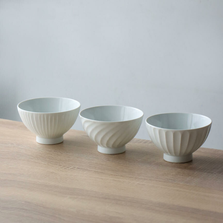 Hasami Ware Isshin Kiln Hand-Carved White Porcelain Rice Bowl