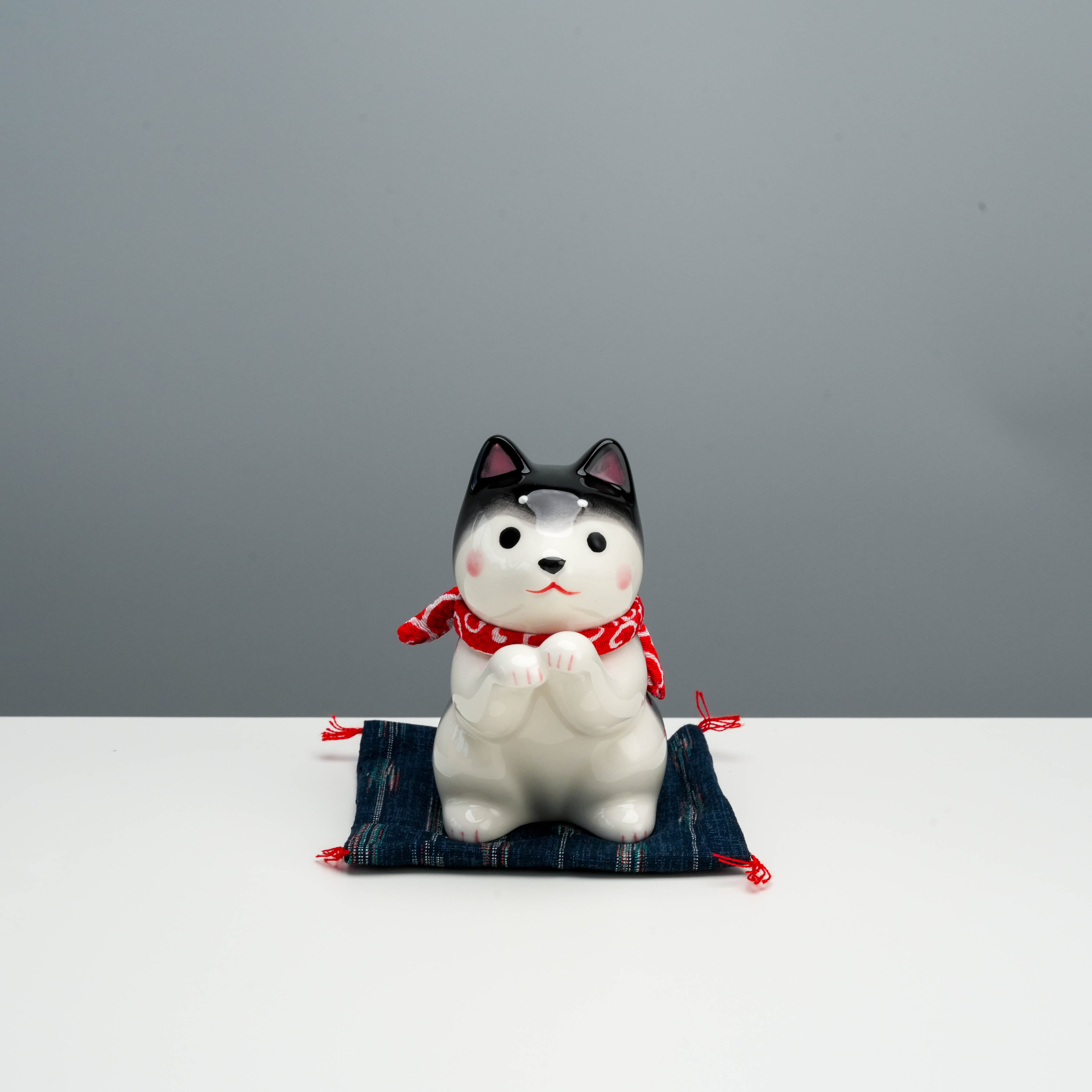 Yakushigama Shiba Dog Wishing Ornament Black