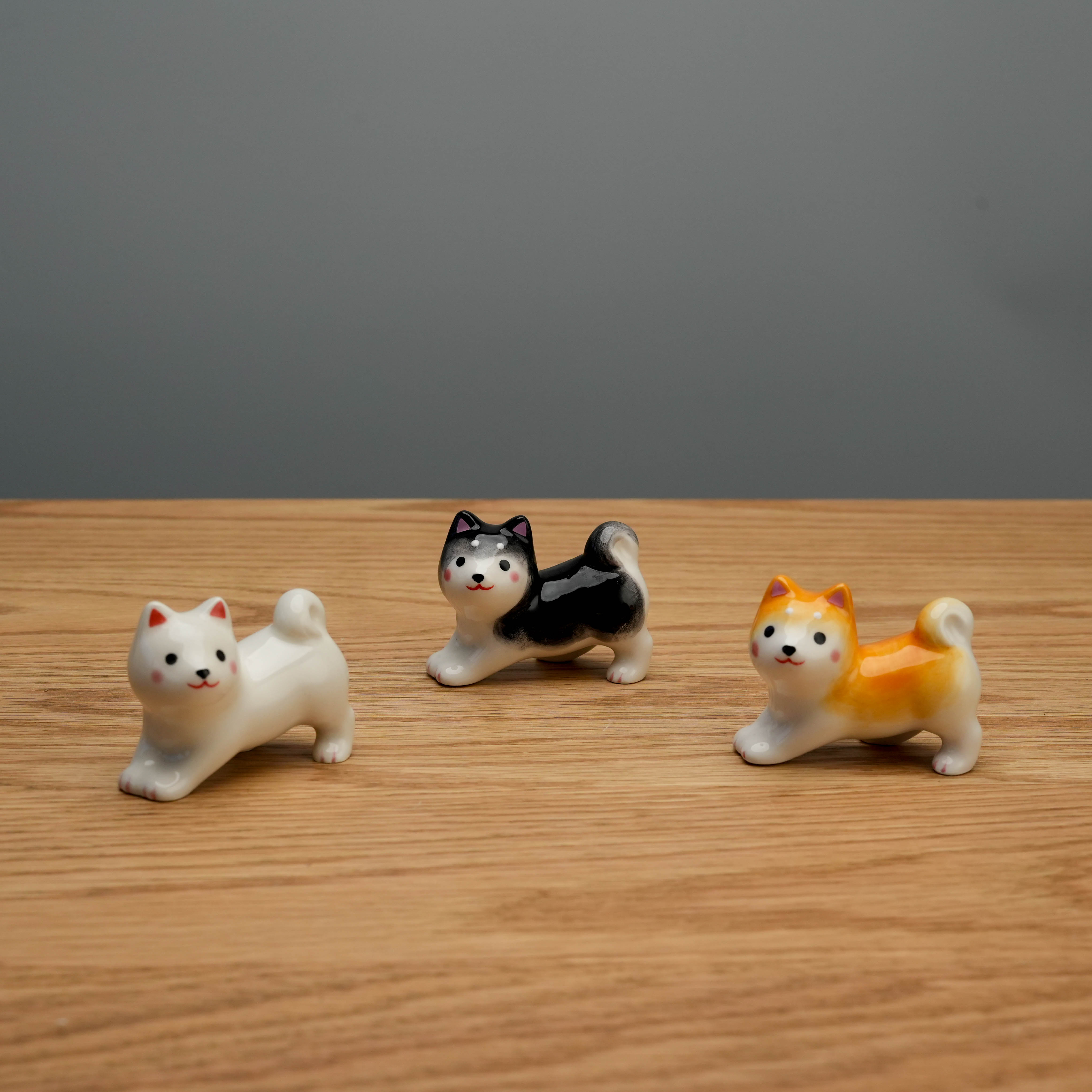 Yakushigama Shiba Dog Stretching Chopstick Rest 3 Set