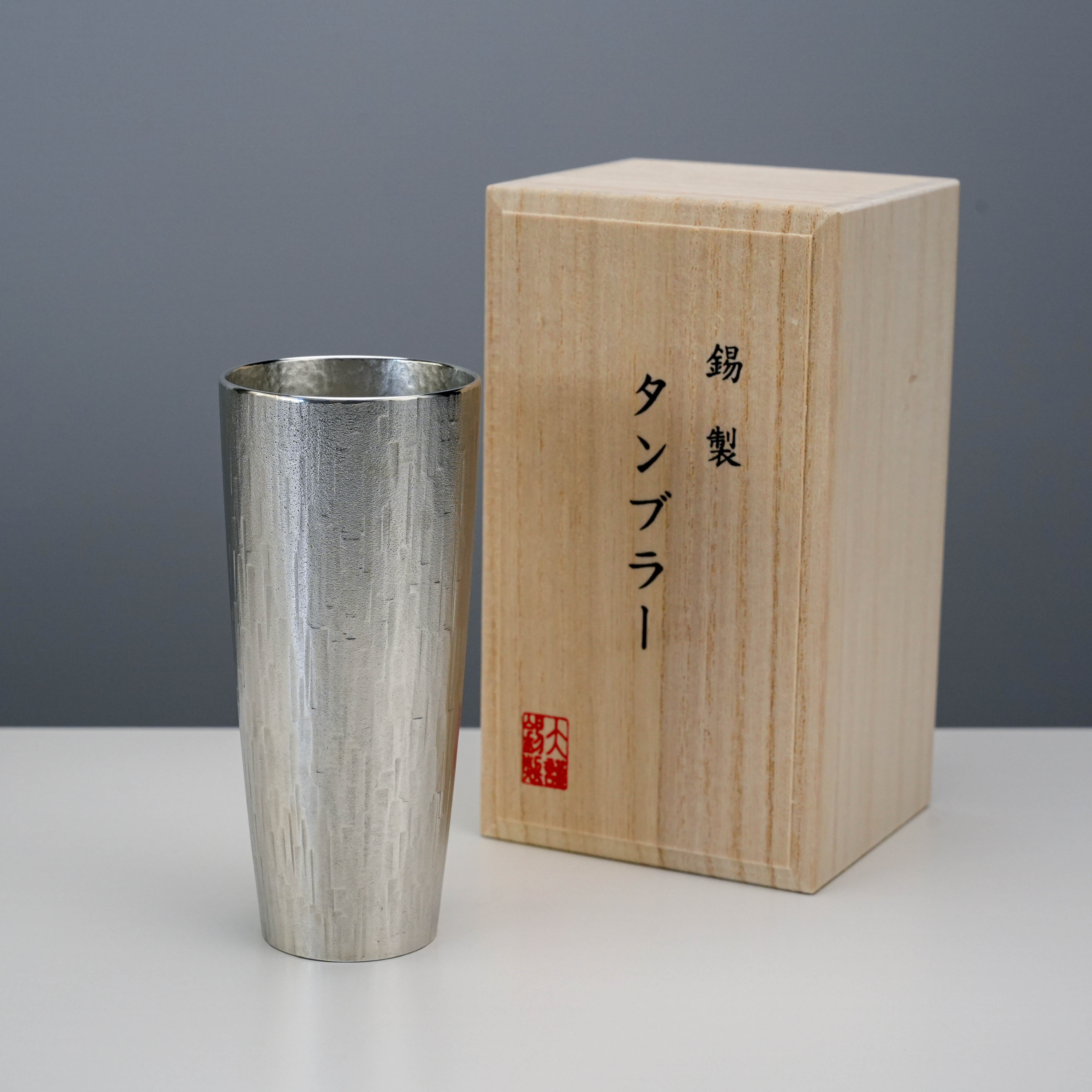Osaka Suzuki Tinware Tumbler with traditional wooden box packaging, highlighting its premium Japanese heritage and gift-ready presentation.