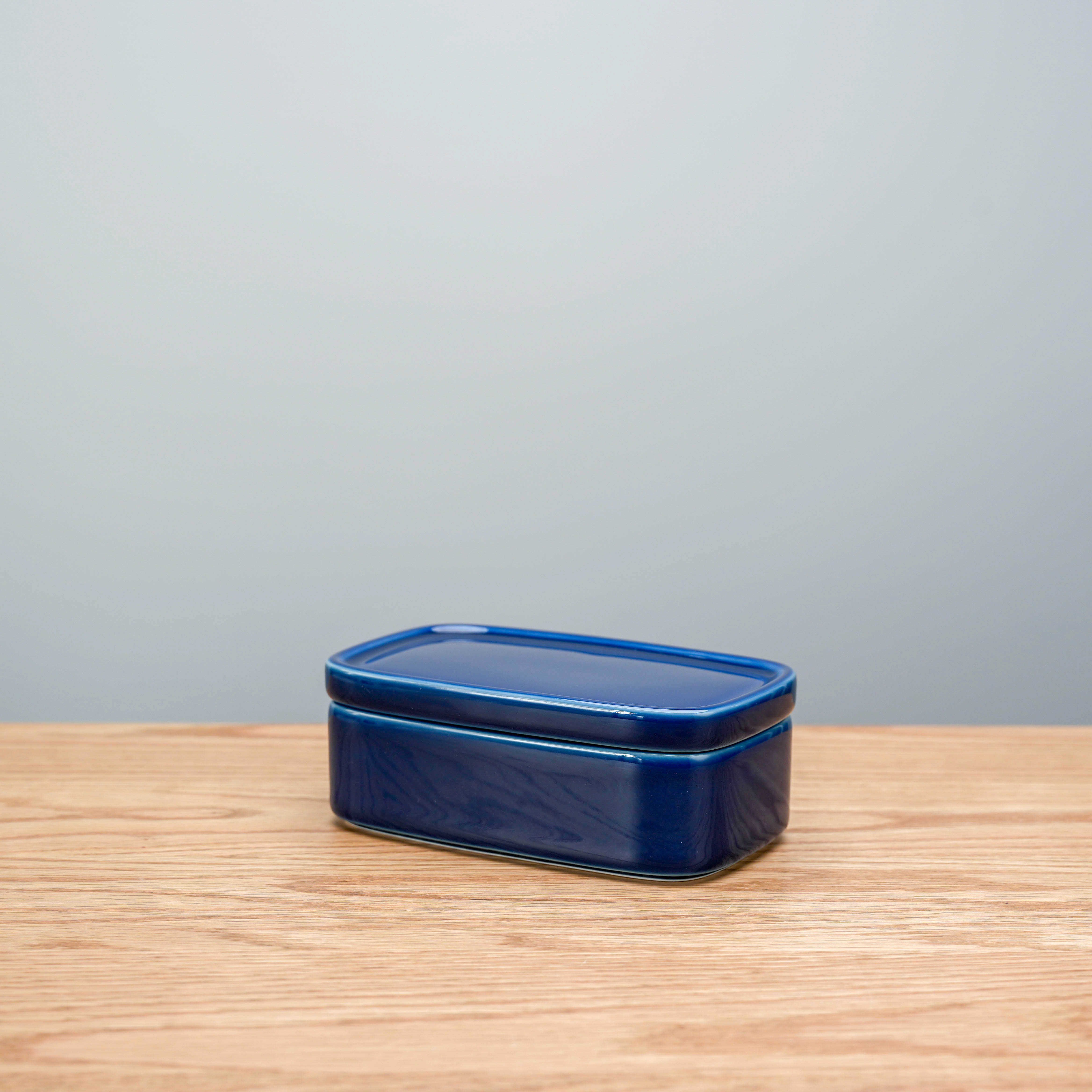 Hasami Ware Hakusan Butter Dish