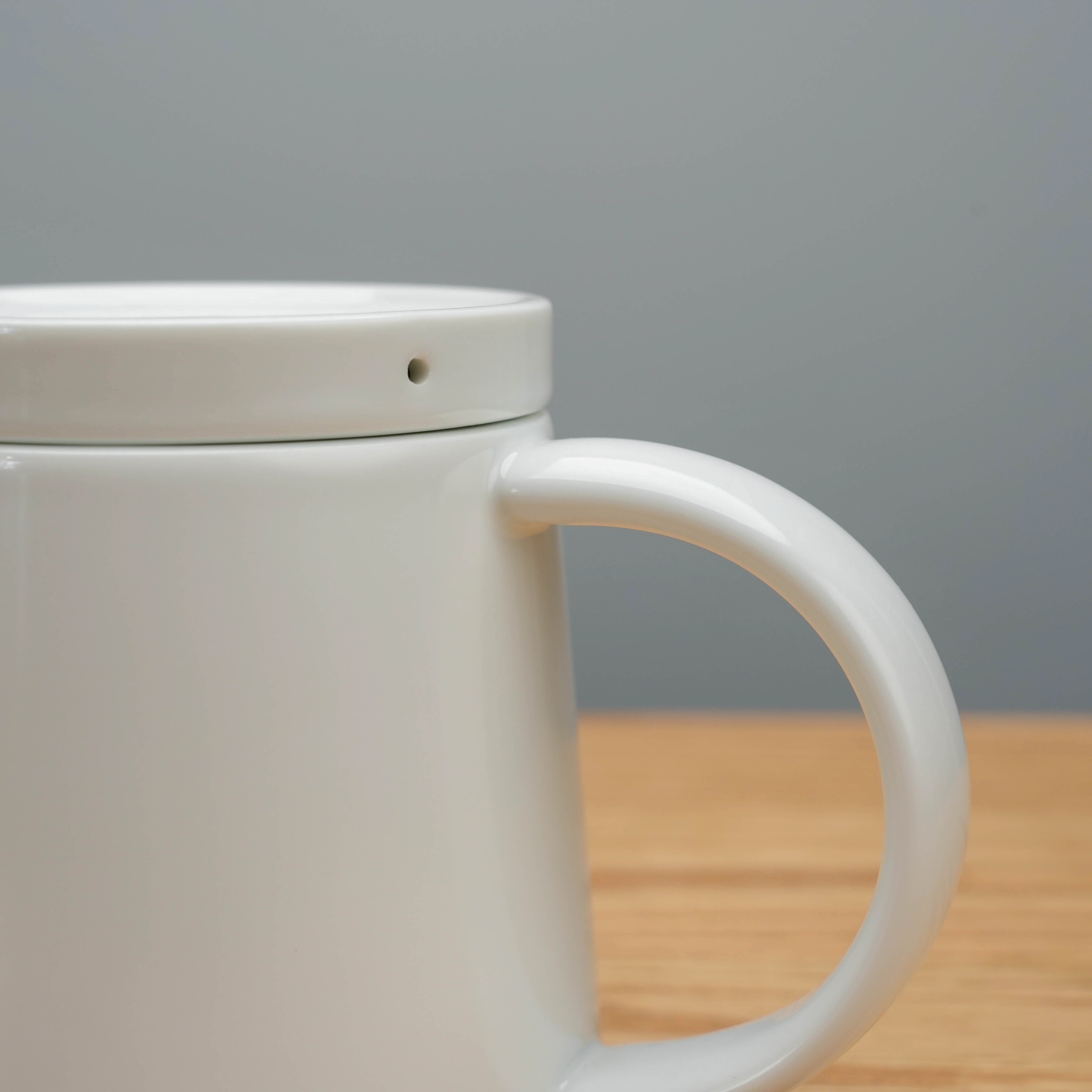Hasami Ware Hakusan M Type Tea Pot