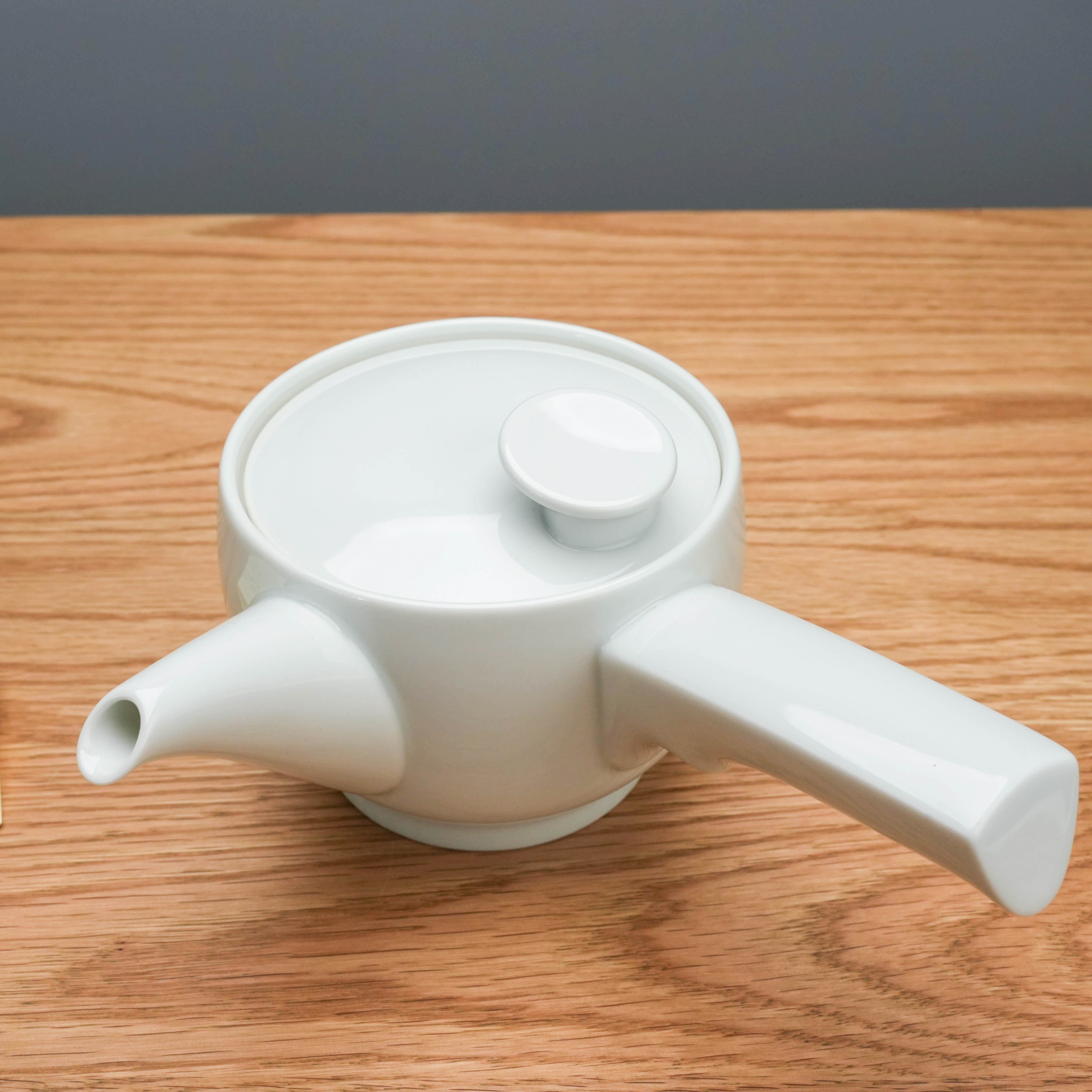 Hasami Ware Hakusan SAWA Tea Set White