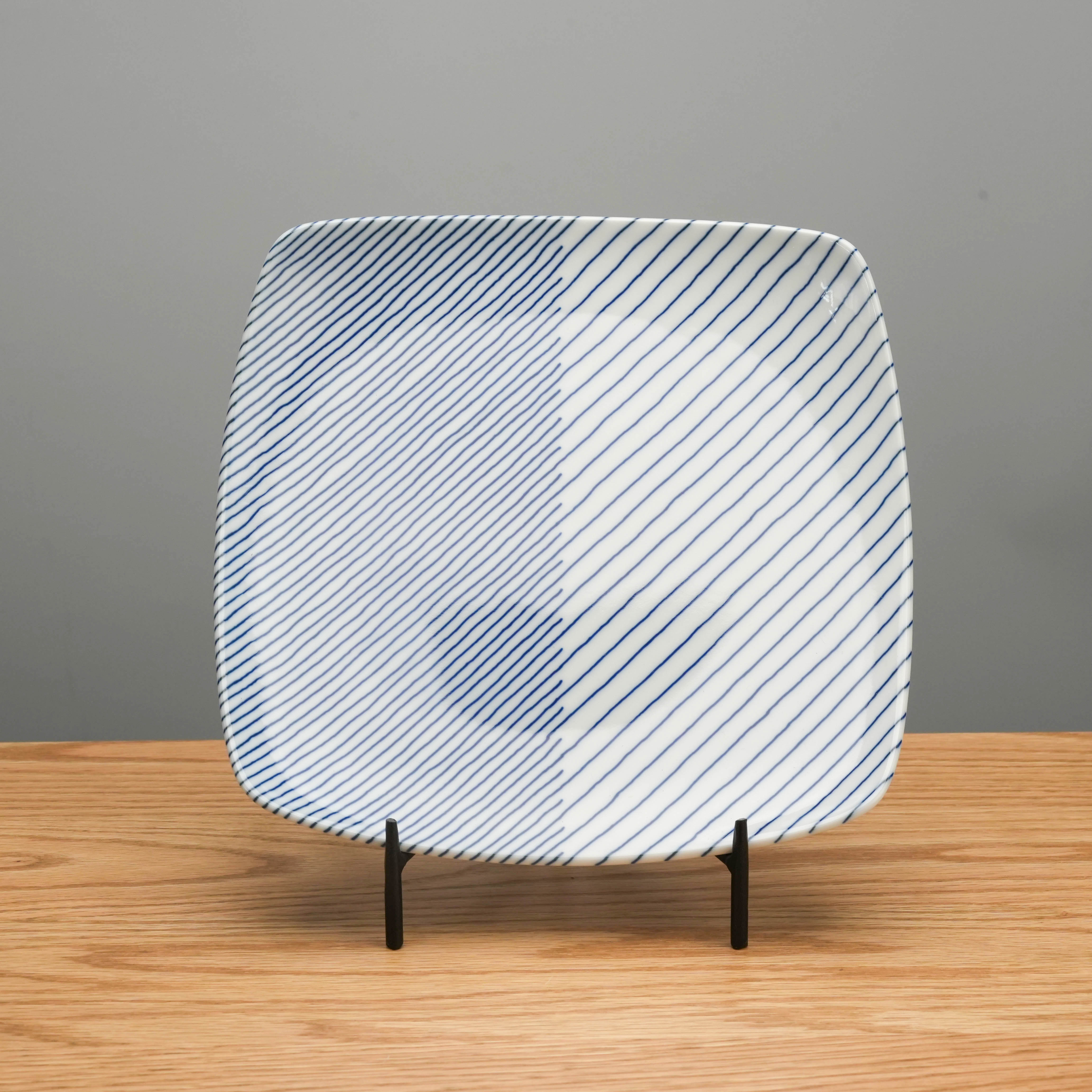 Hasami Ware Hakusan Overlapping stripes Square Plate