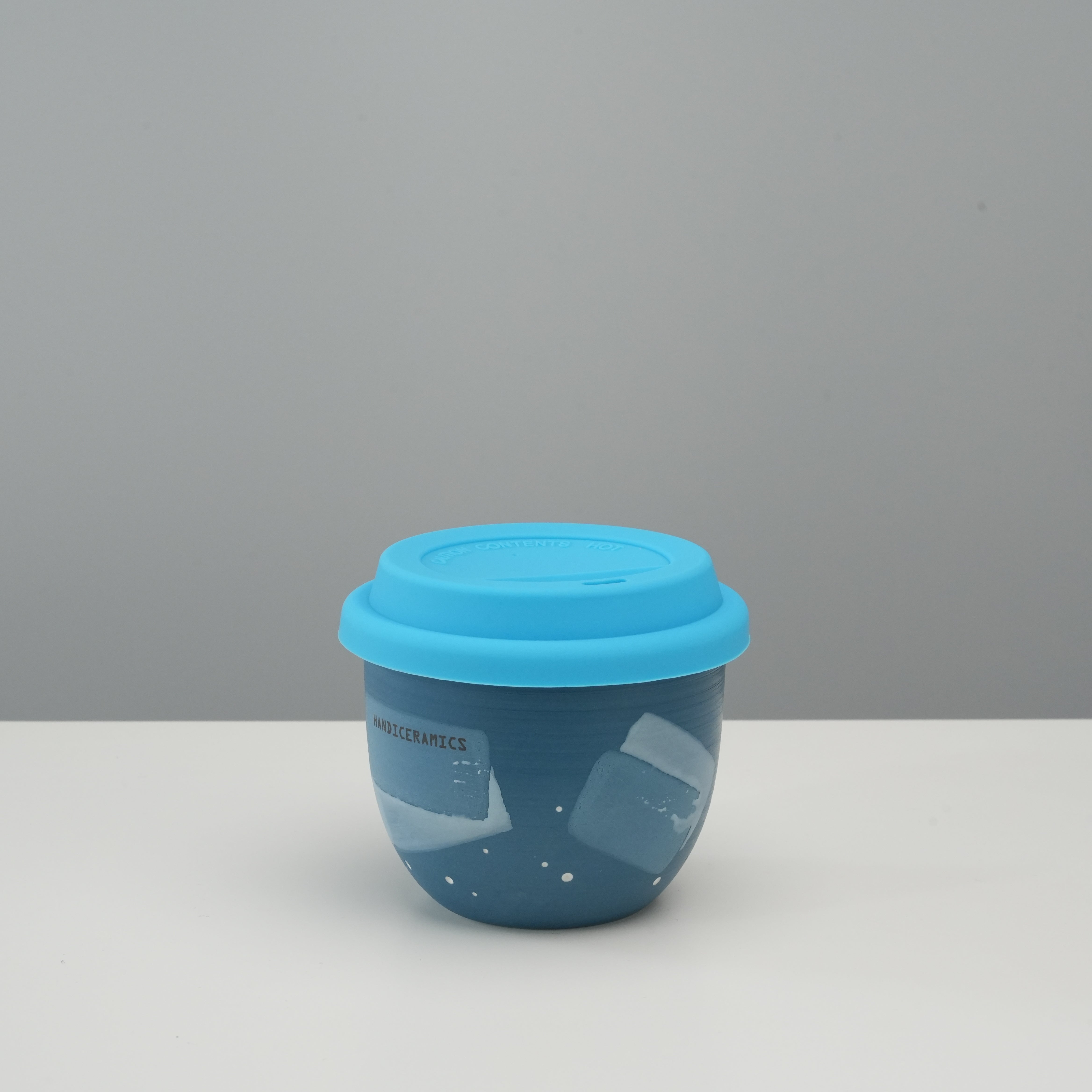Handiceramics  Macarons Travel Cup - Blue Dream