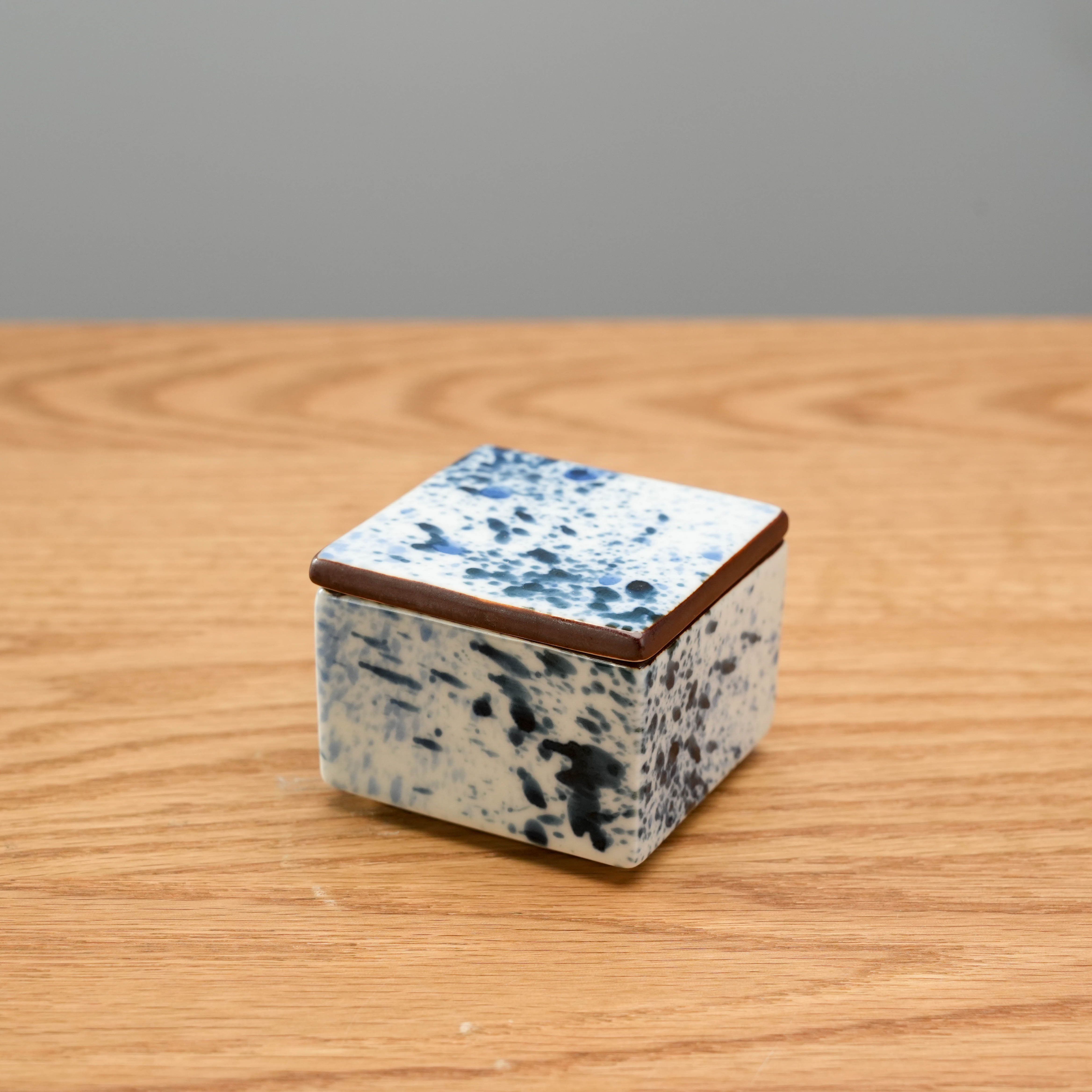Arita Ware Splash Ink Square Delicacy Container