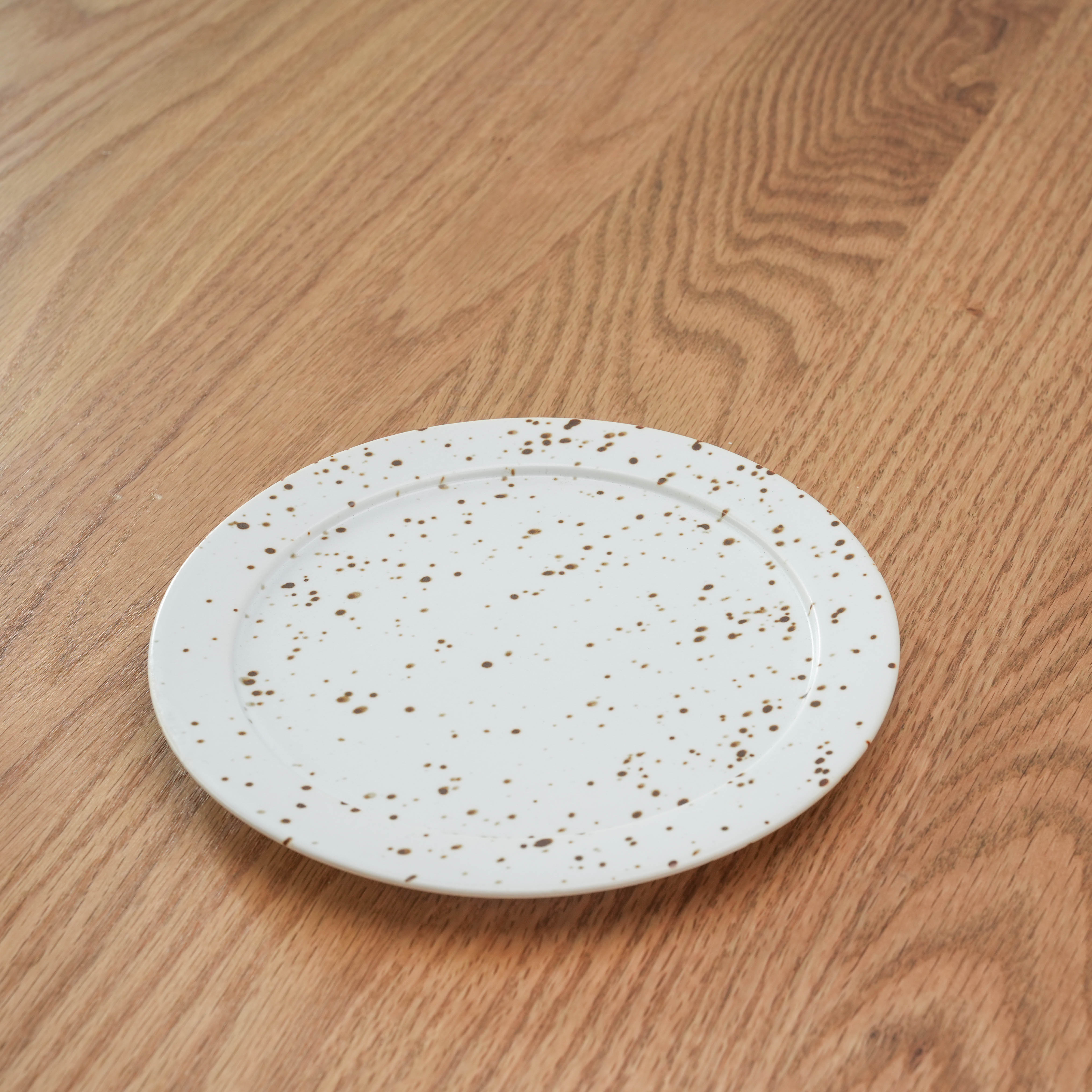 Arita Ware B&W Wabi Sabi Rim Plate